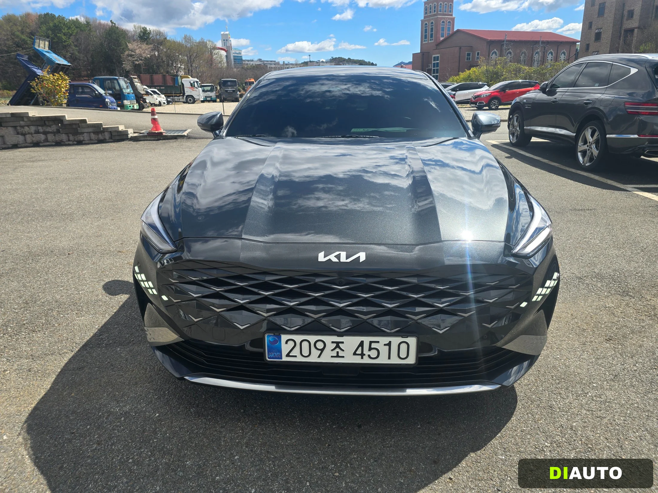 Kia K8