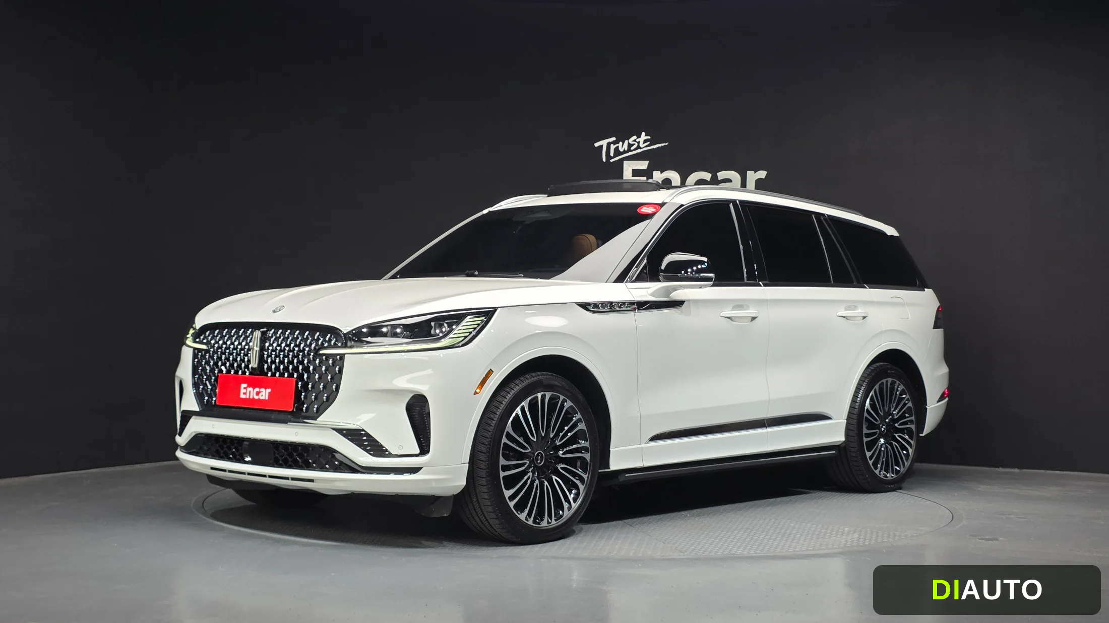 Lincoln Aviator