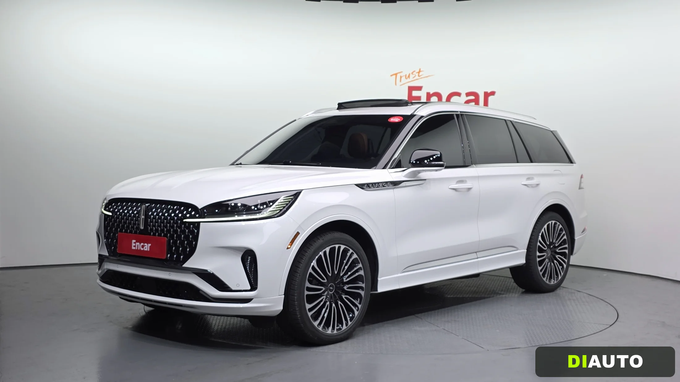 Lincoln Aviator