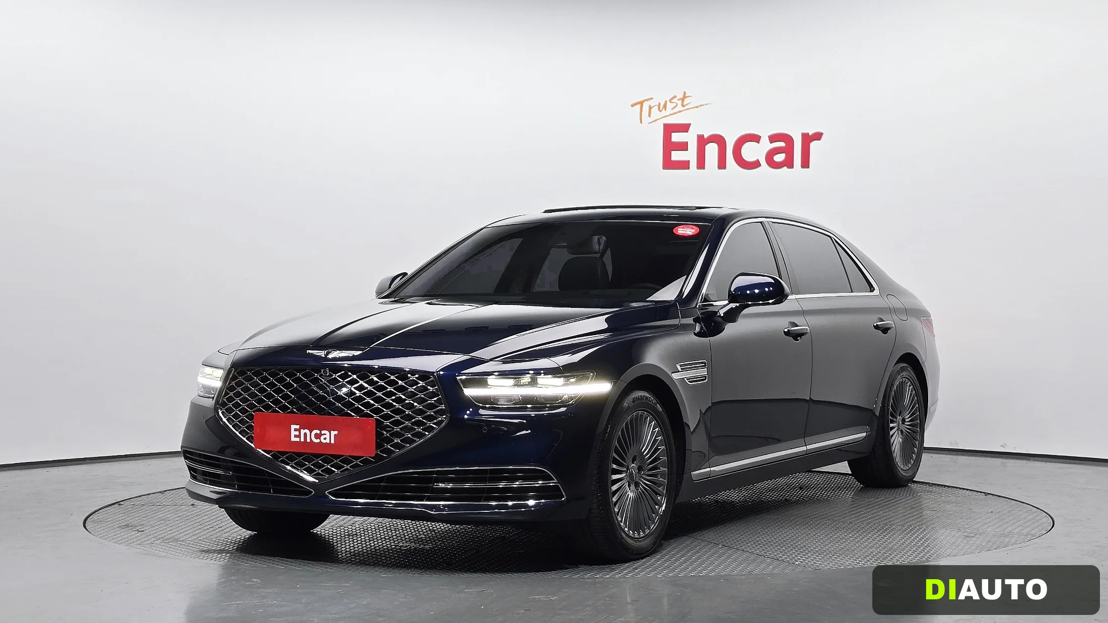 Genesis G90