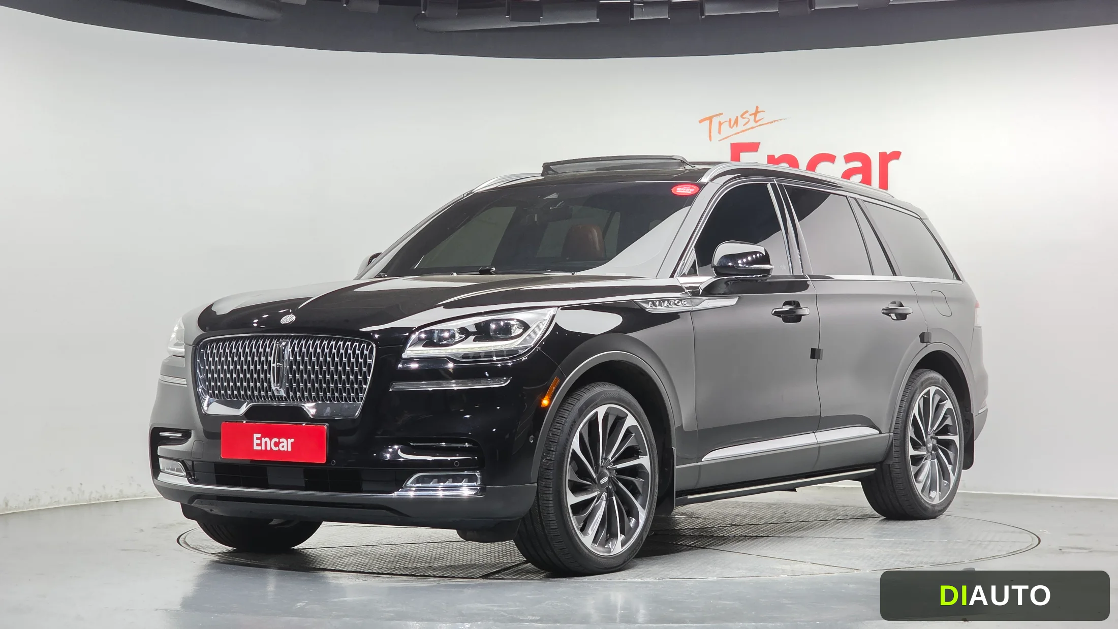 Lincoln Aviator