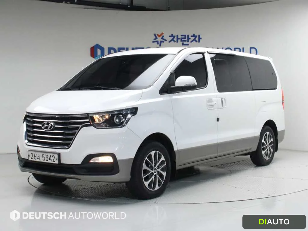 Hyundai Starex