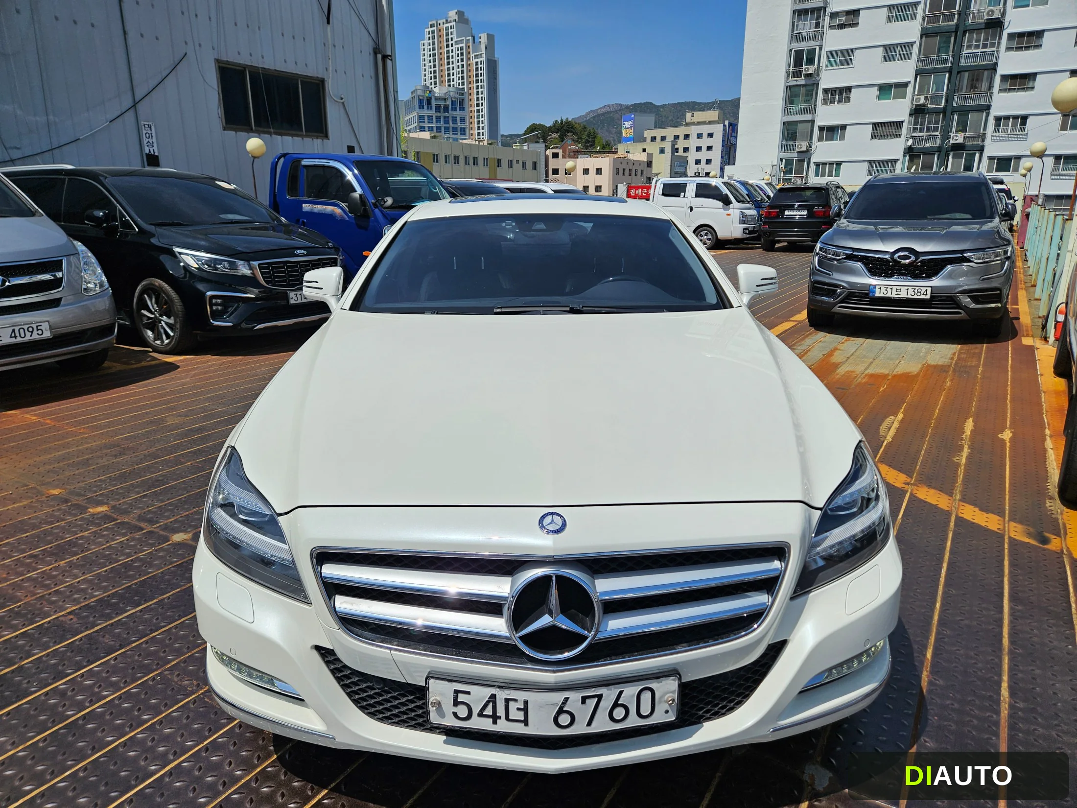 Mercedes-Benz CLS-Class