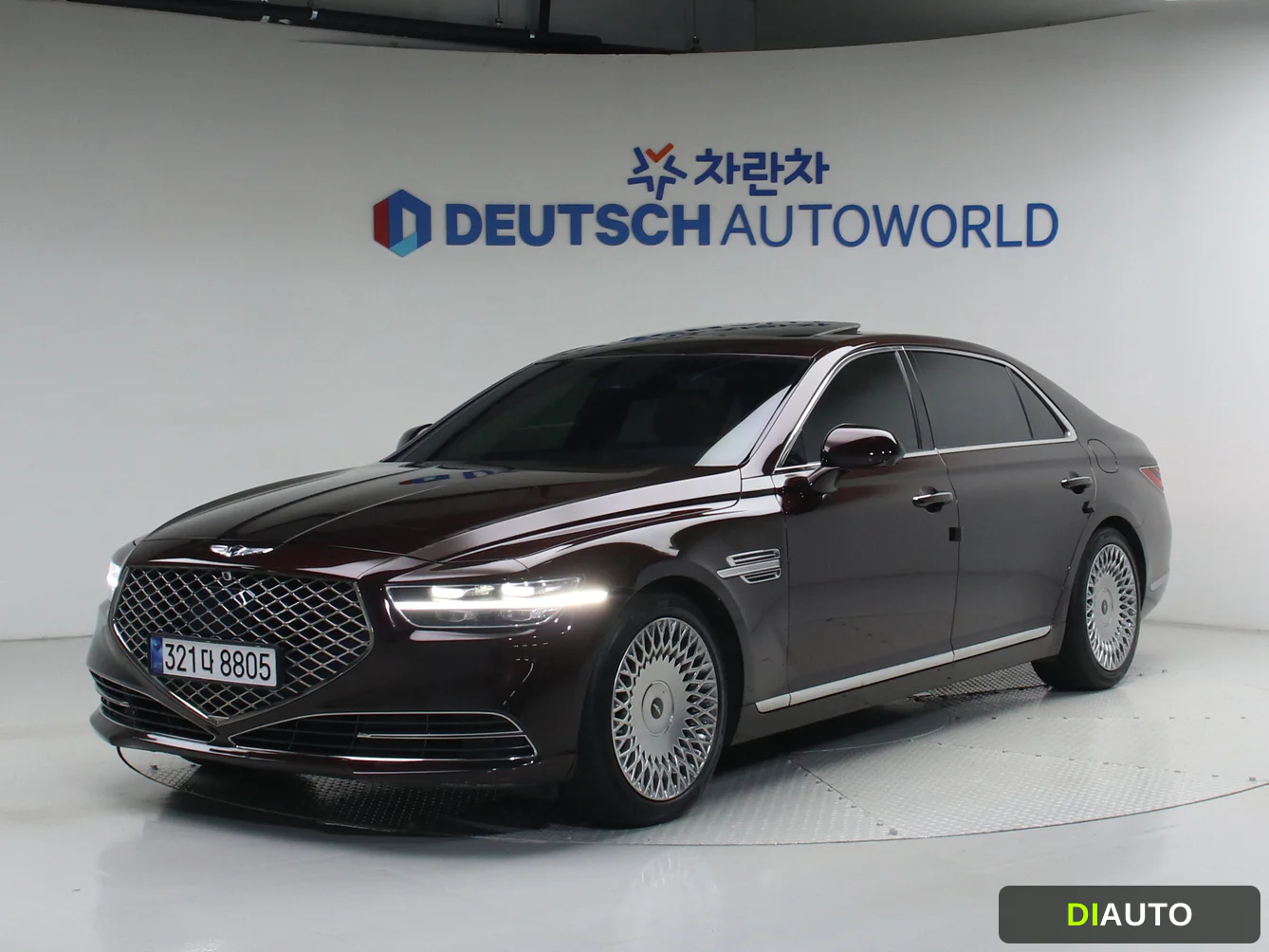 Genesis G90