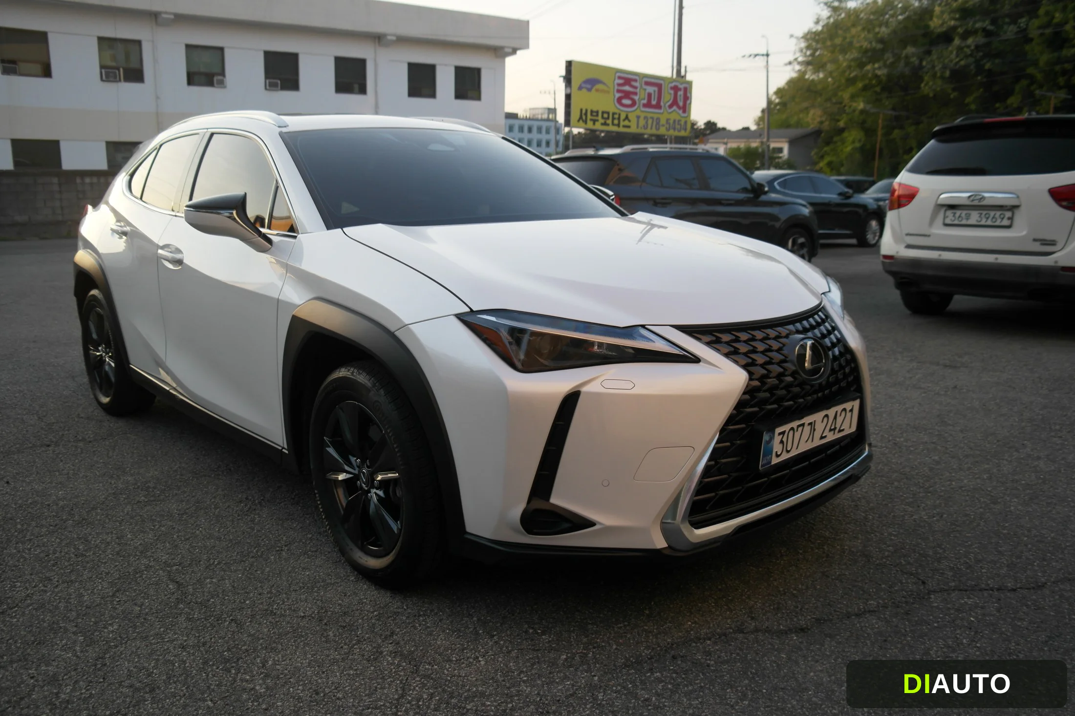 Lexus UX