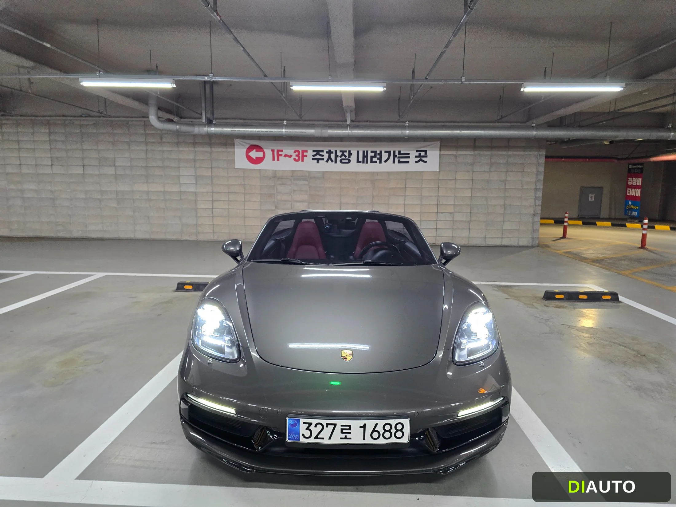 Porsche 718