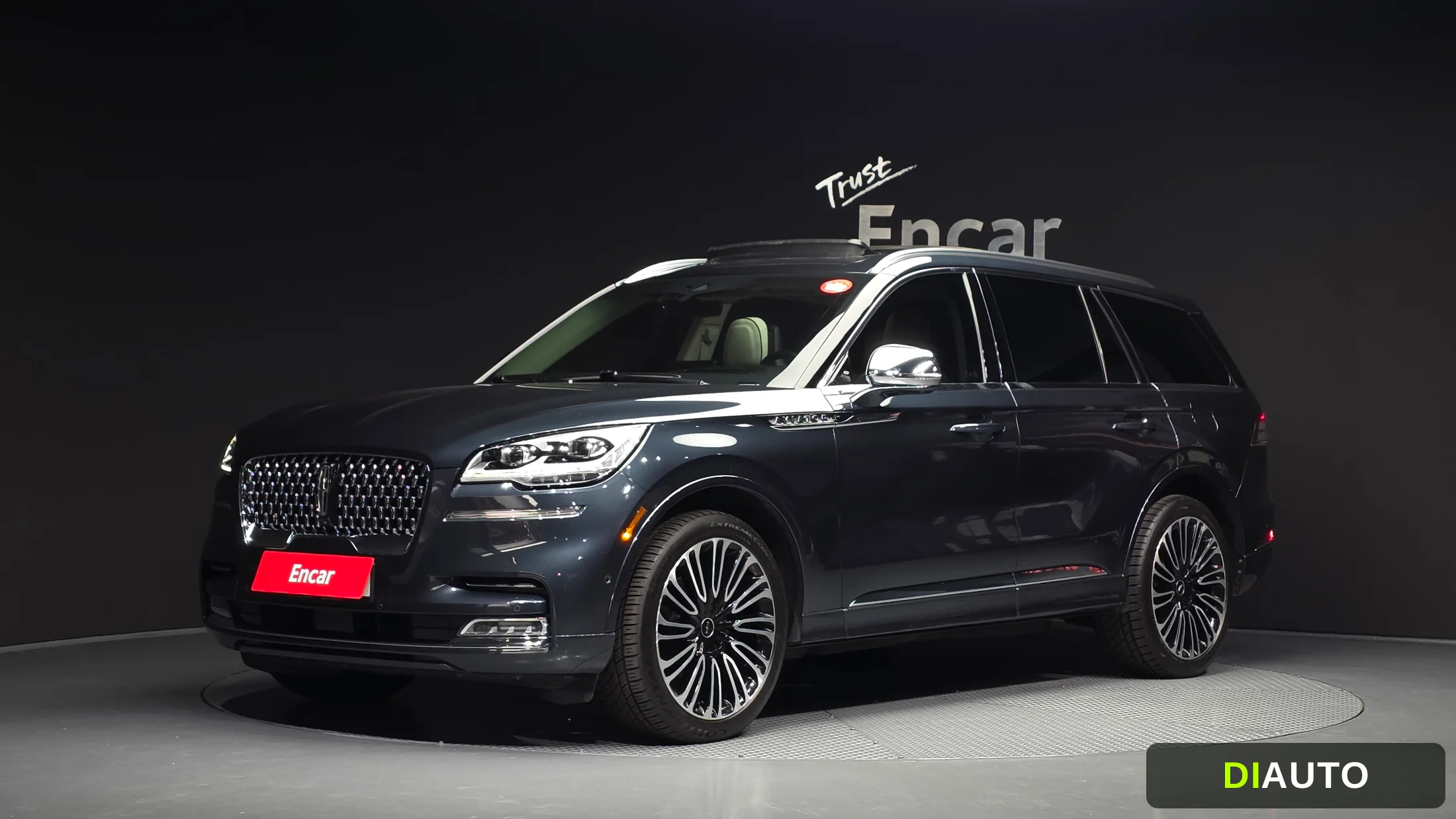 Lincoln Aviator