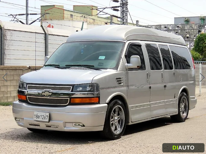 Chevrolet Express Van