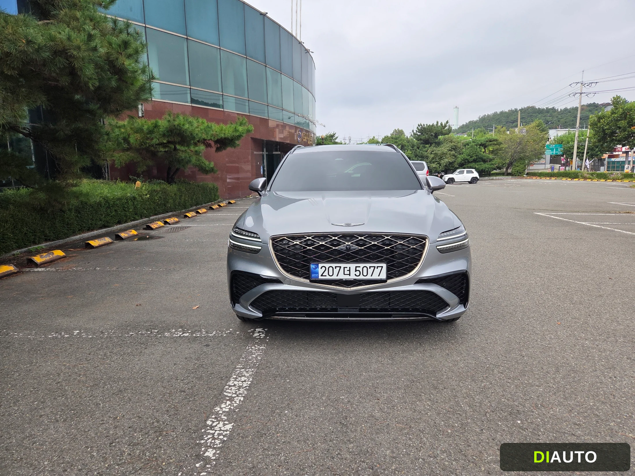 Genesis GV70
