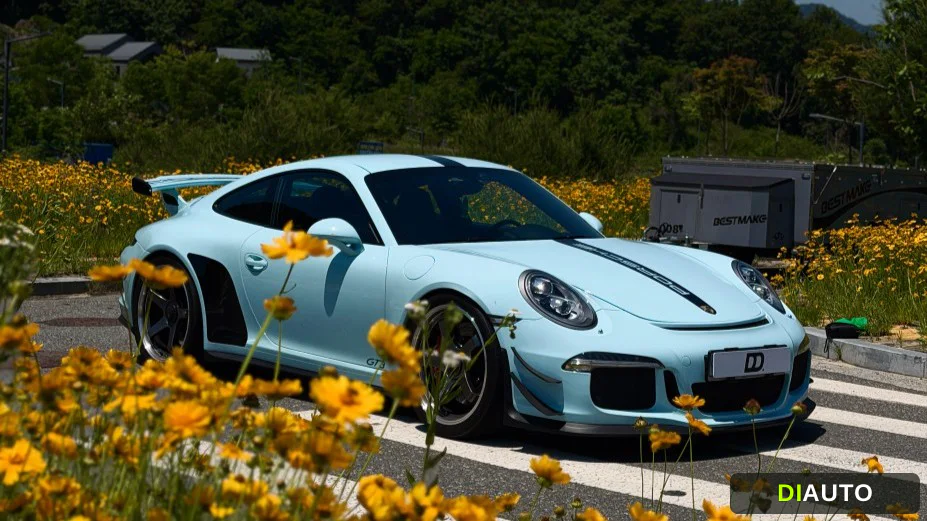 Porsche 911