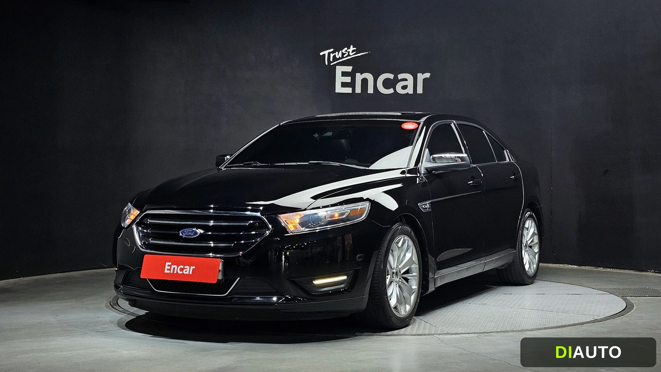 Ford Taurus