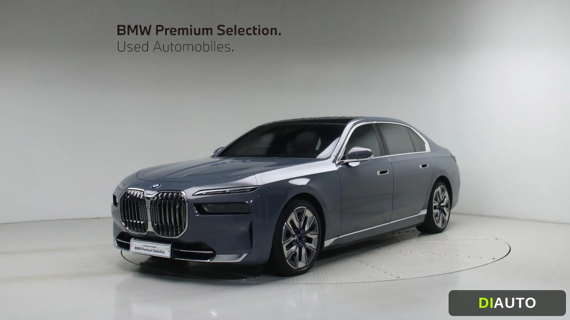 BMW i7