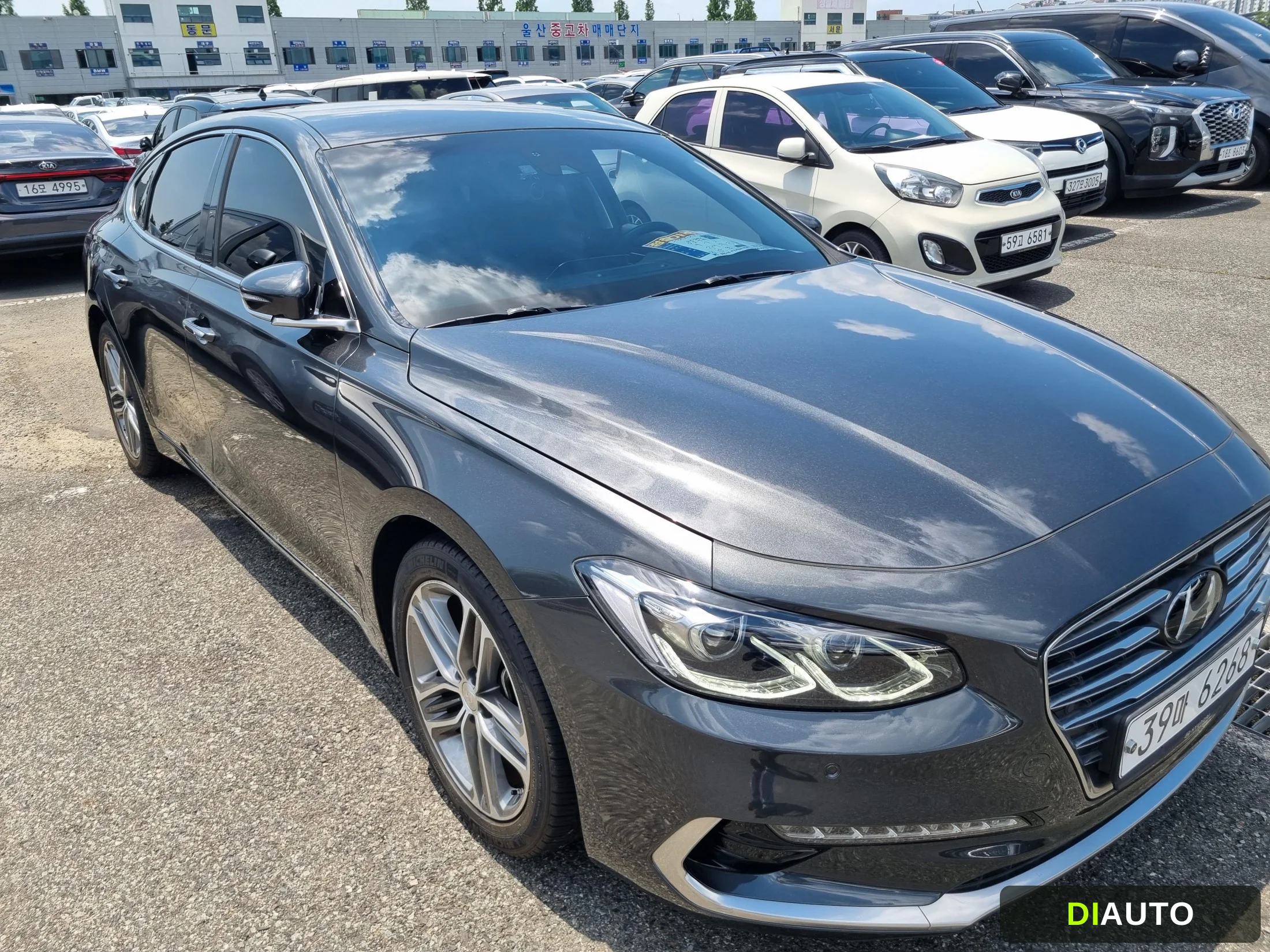 Hyundai Grandeur