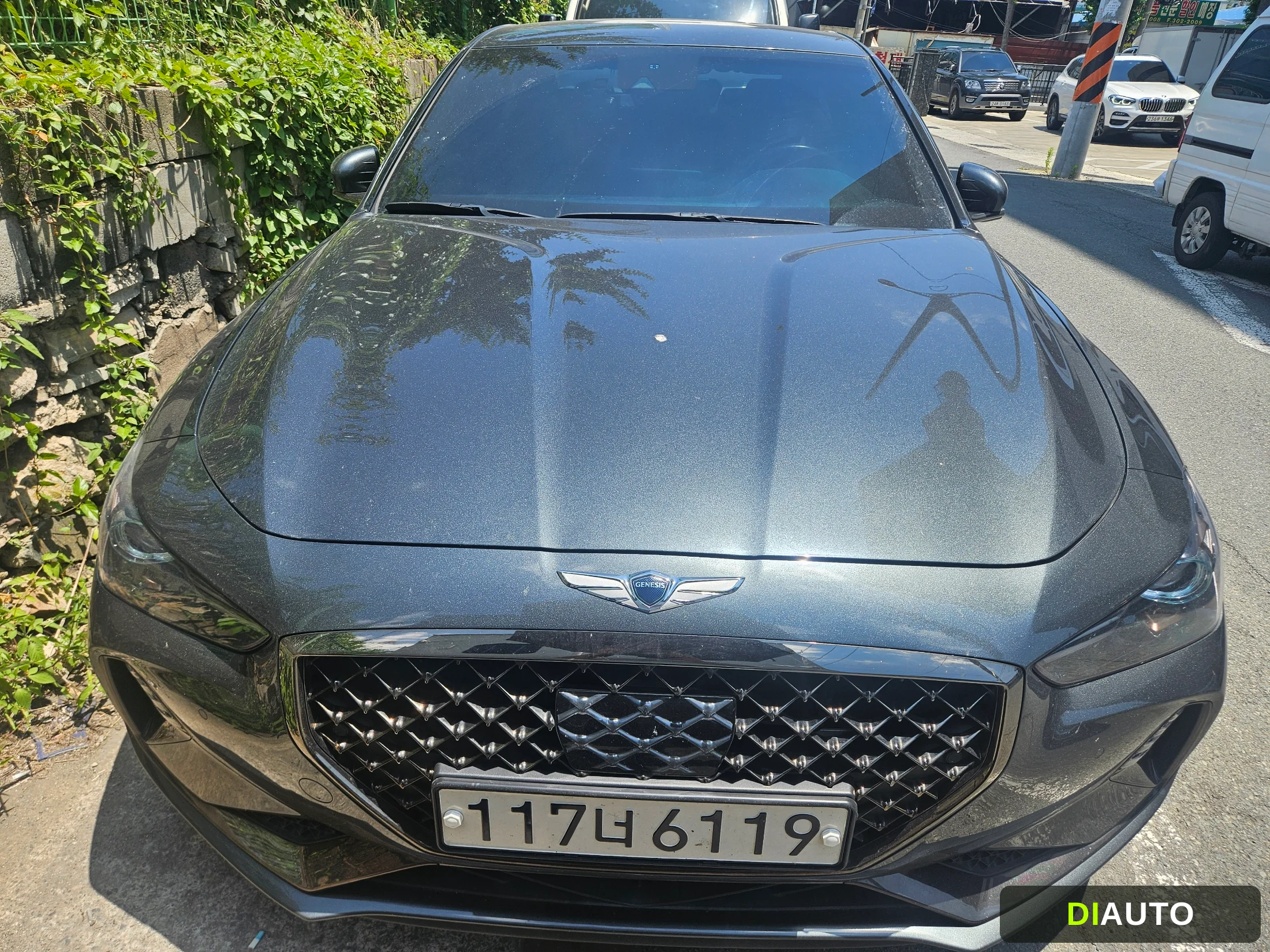 Genesis G70