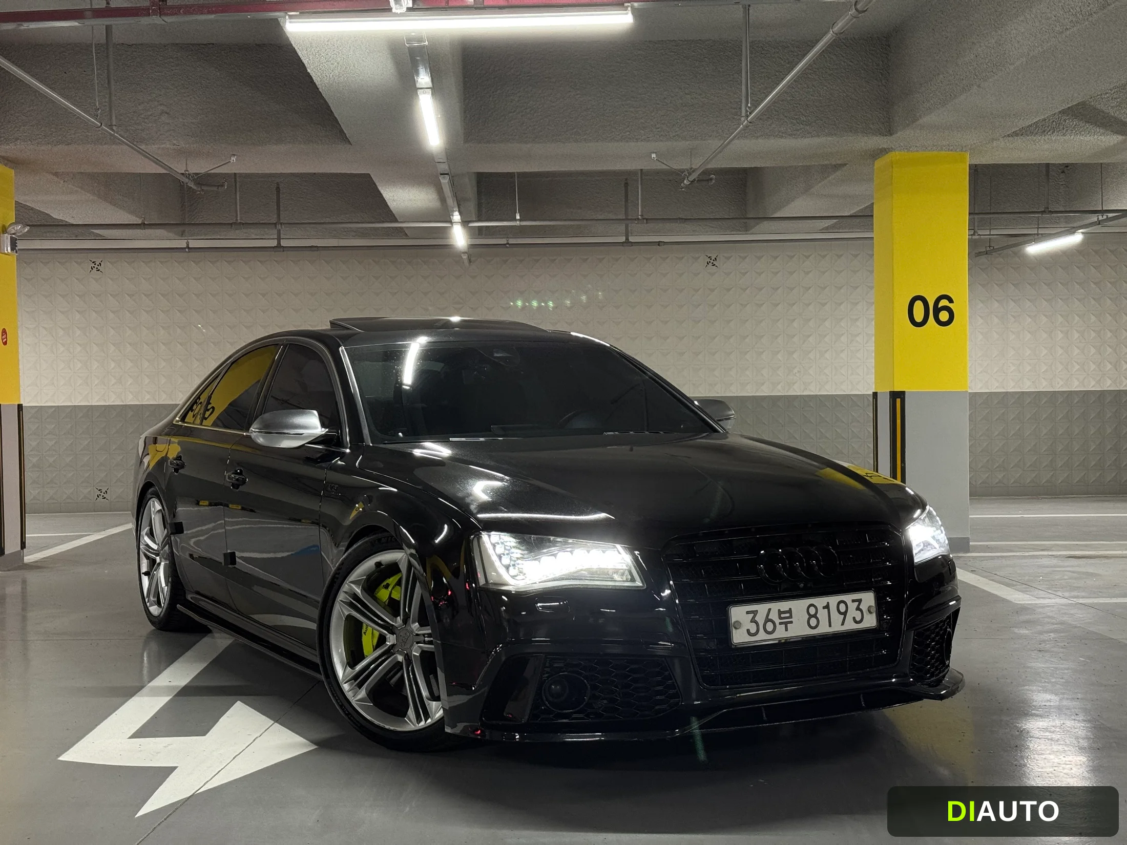 Audi S8