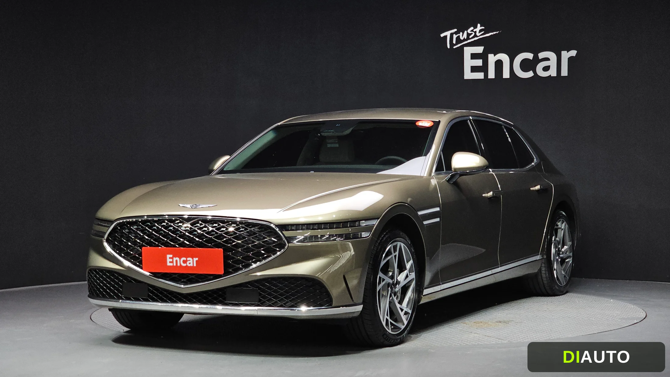 Genesis G90
