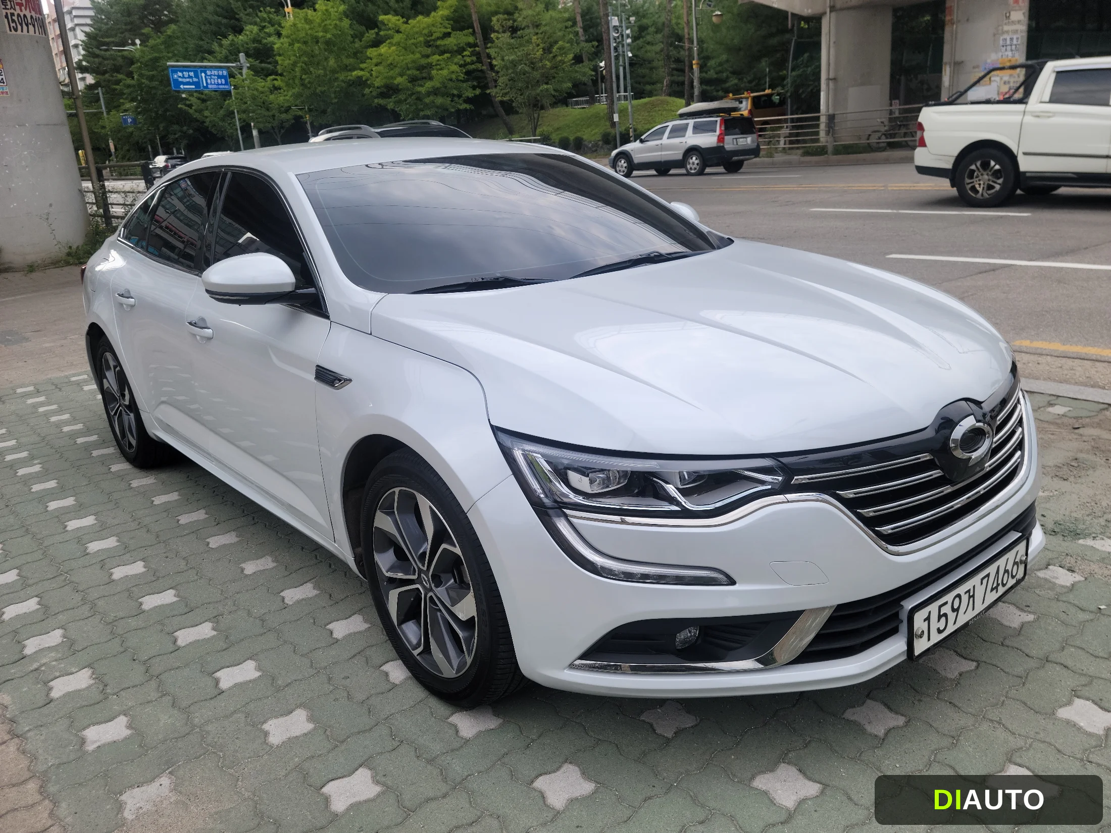 Renault-KoreaSamsung SM6