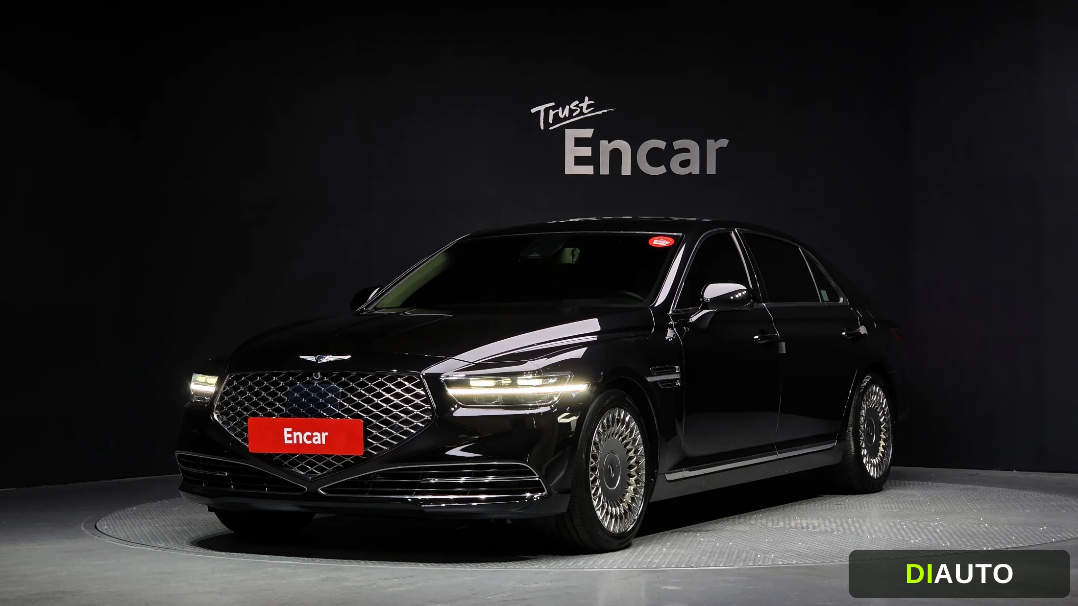 Genesis G90