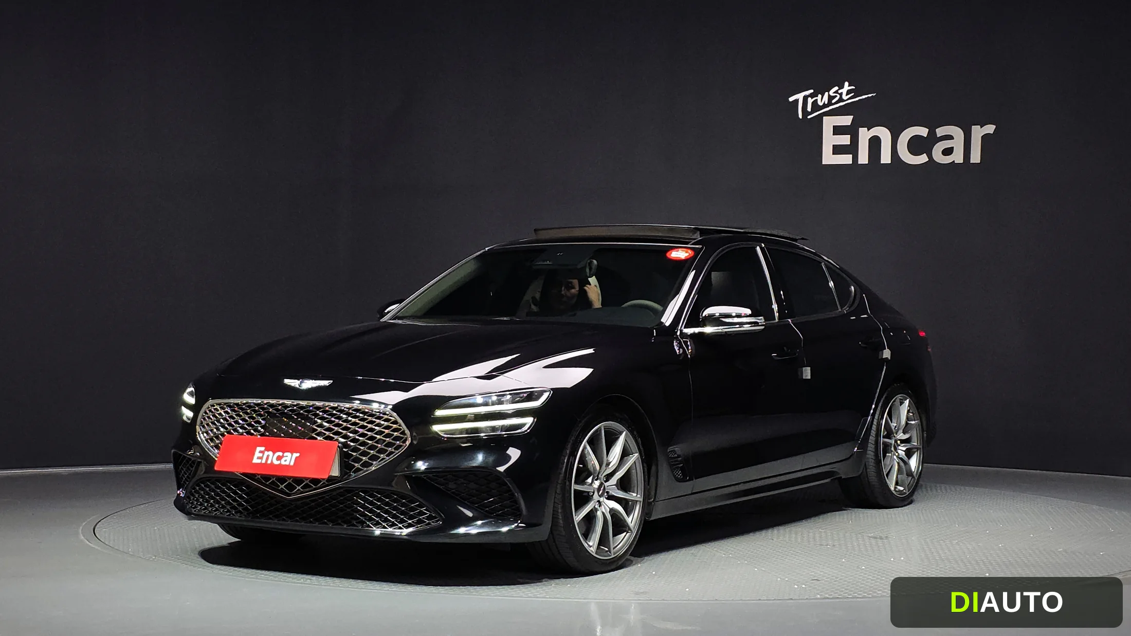 Genesis G70
