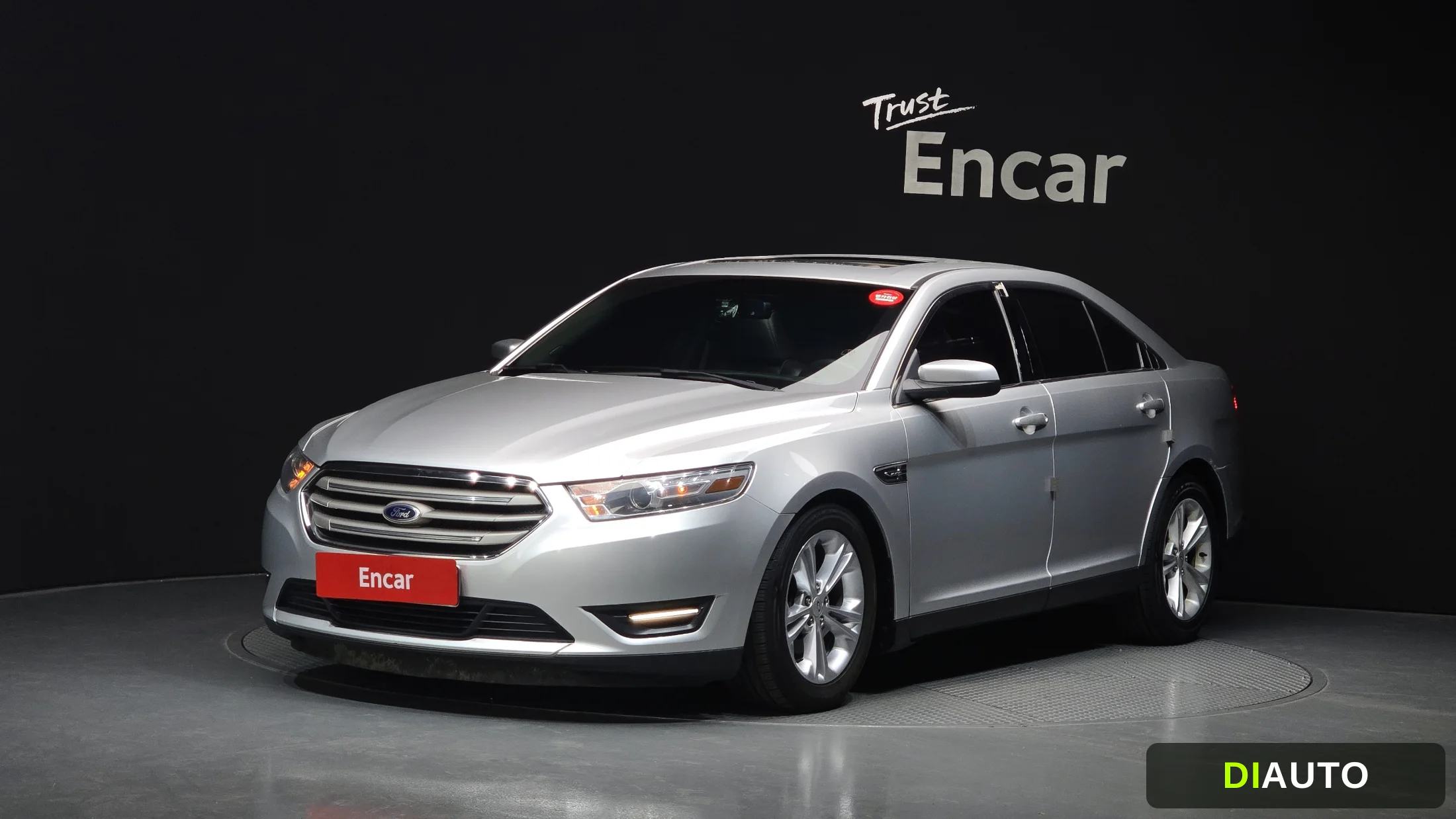 Ford Taurus