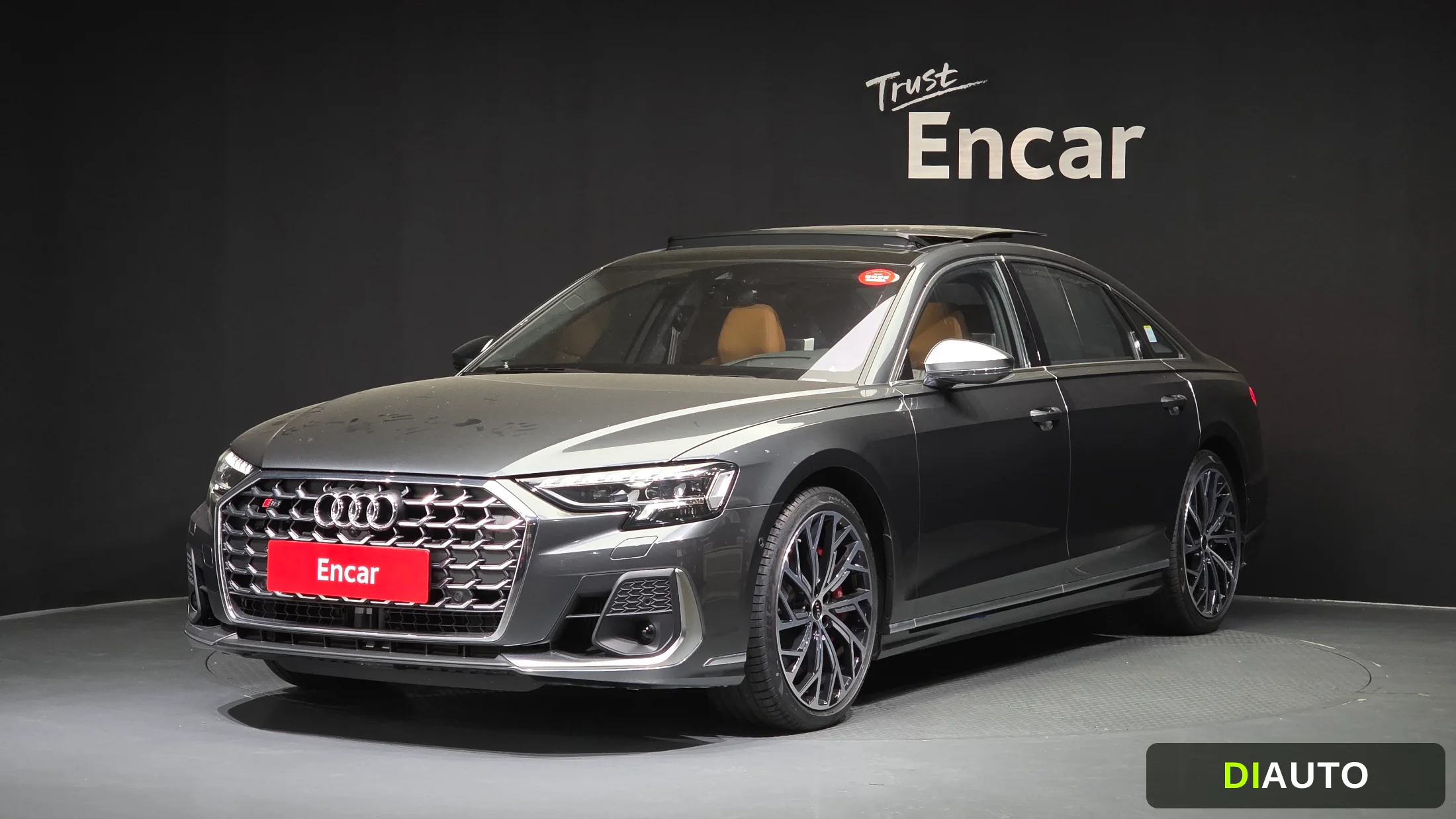 Audi S8