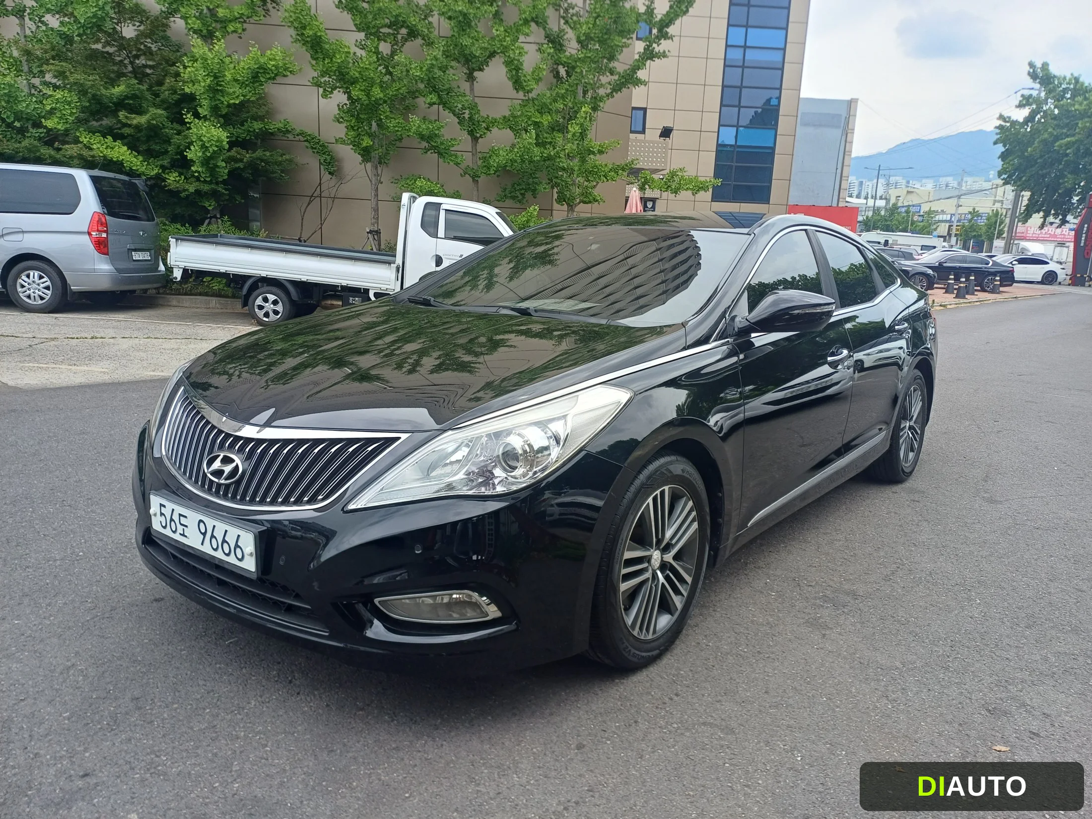 Hyundai Grandeur