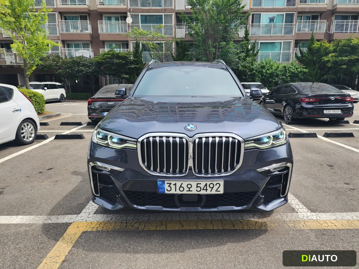 BMW X7