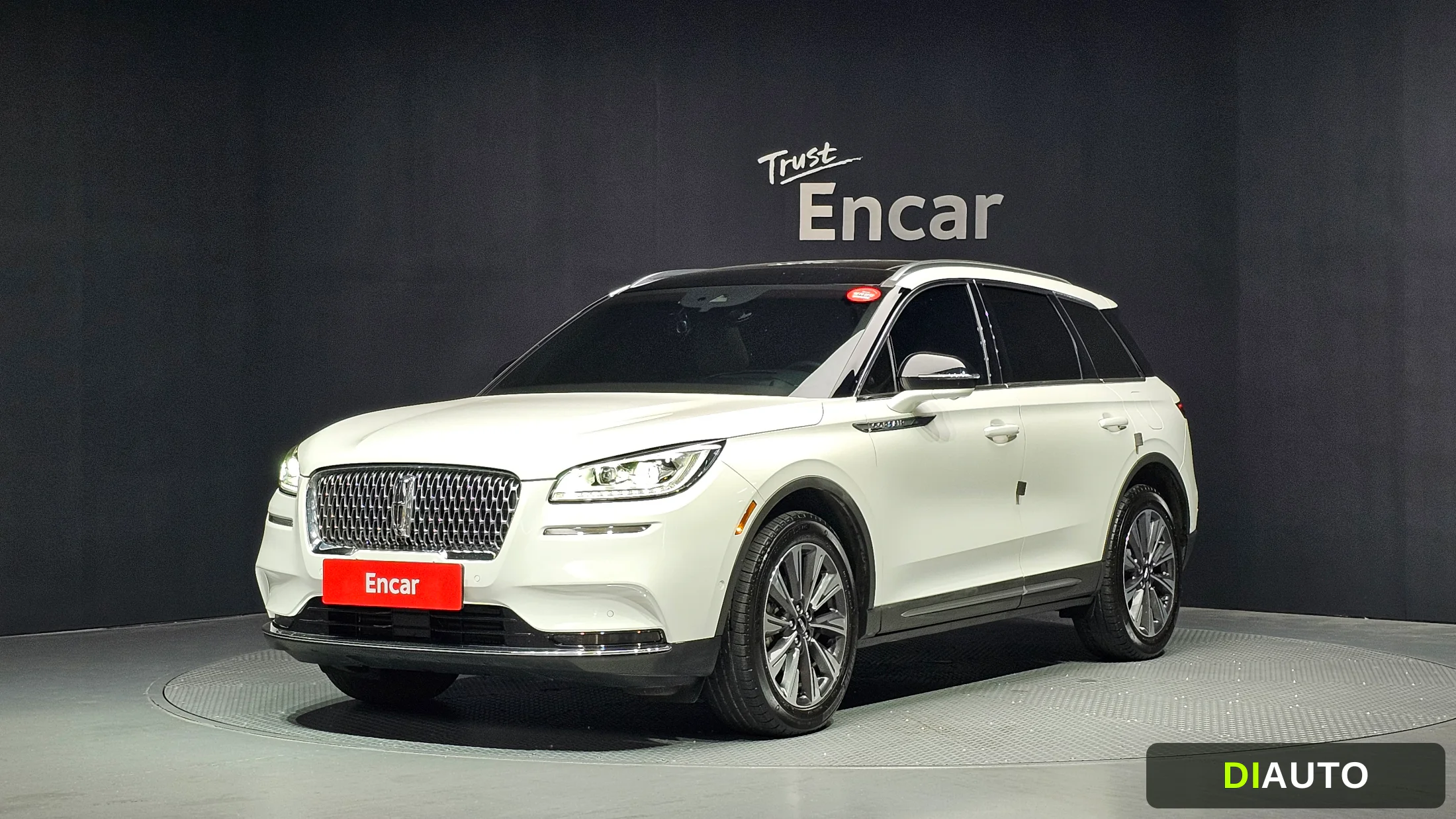 Lincoln Corsair