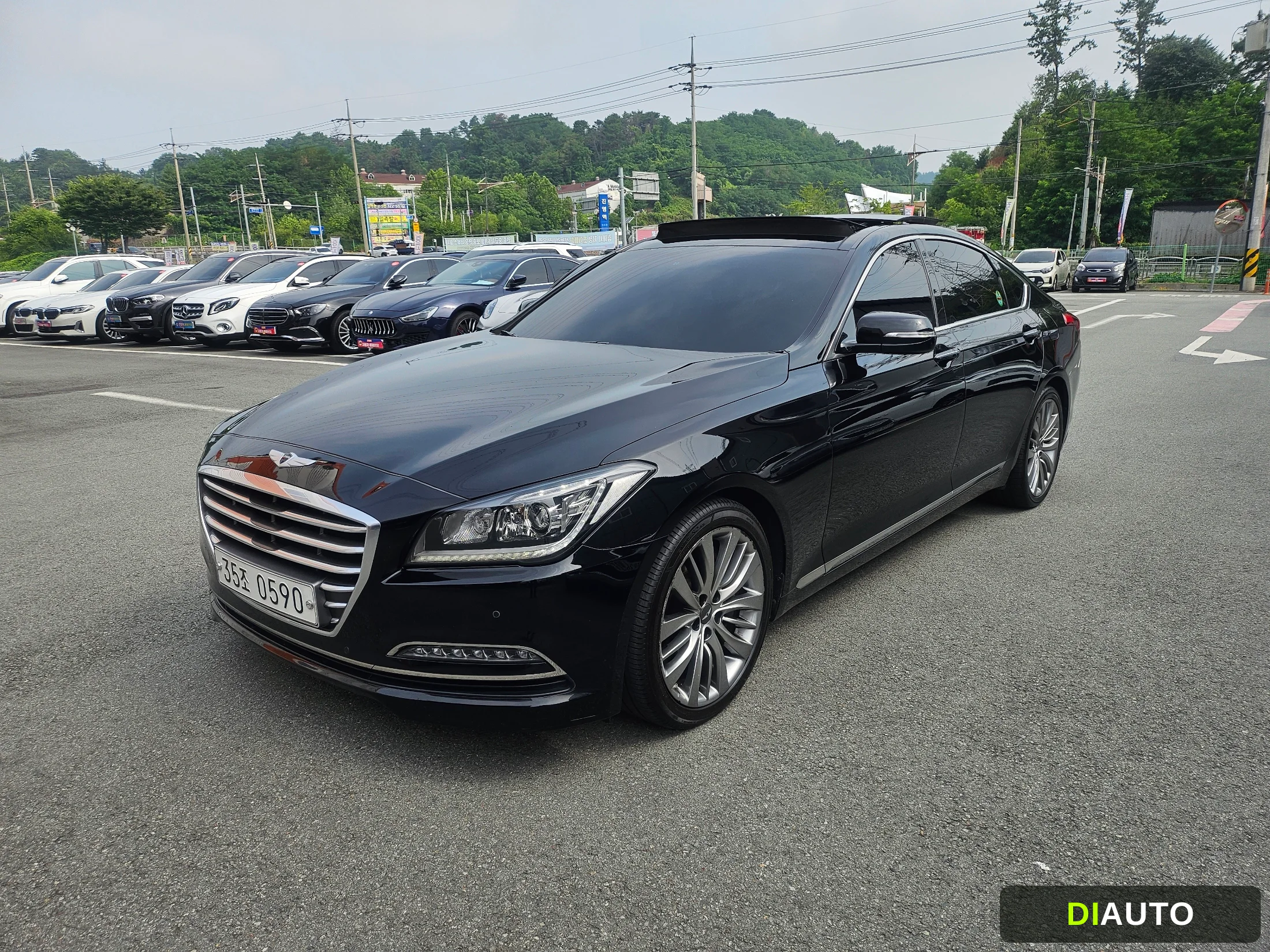 Hyundai Genesis