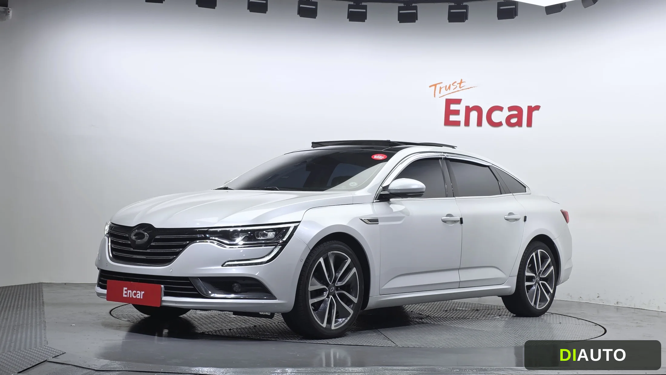 Renault-KoreaSamsung SM6