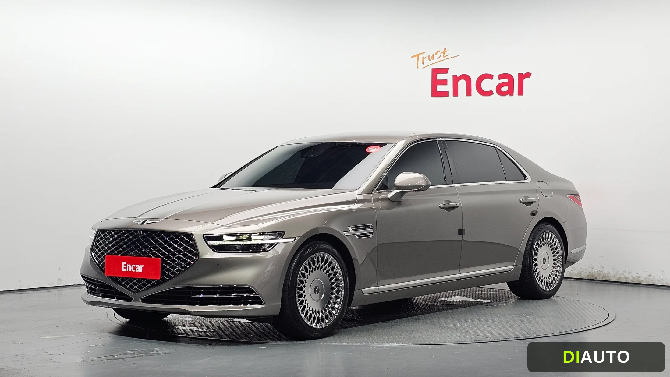 Genesis G90