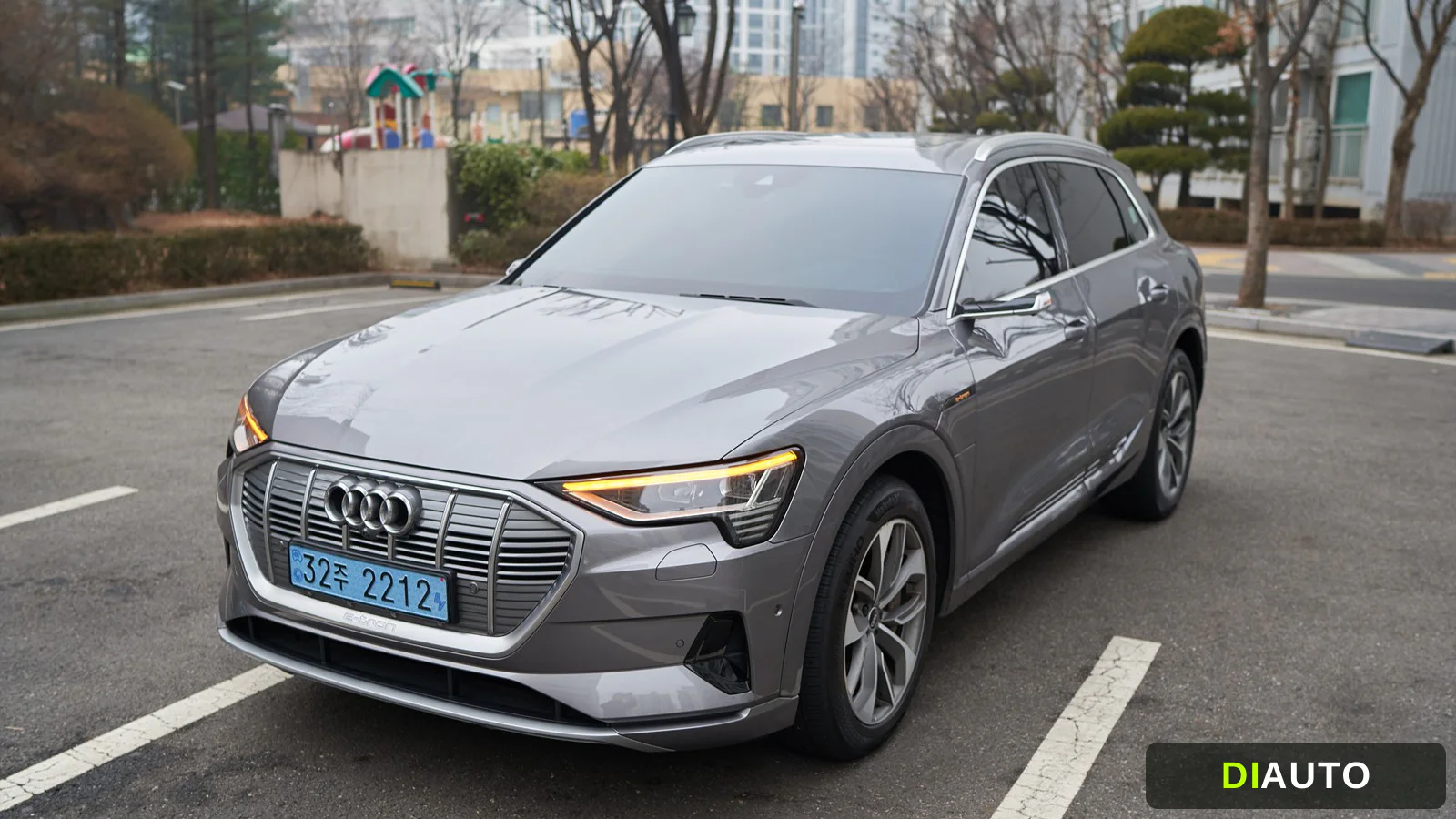 Audi e-tron