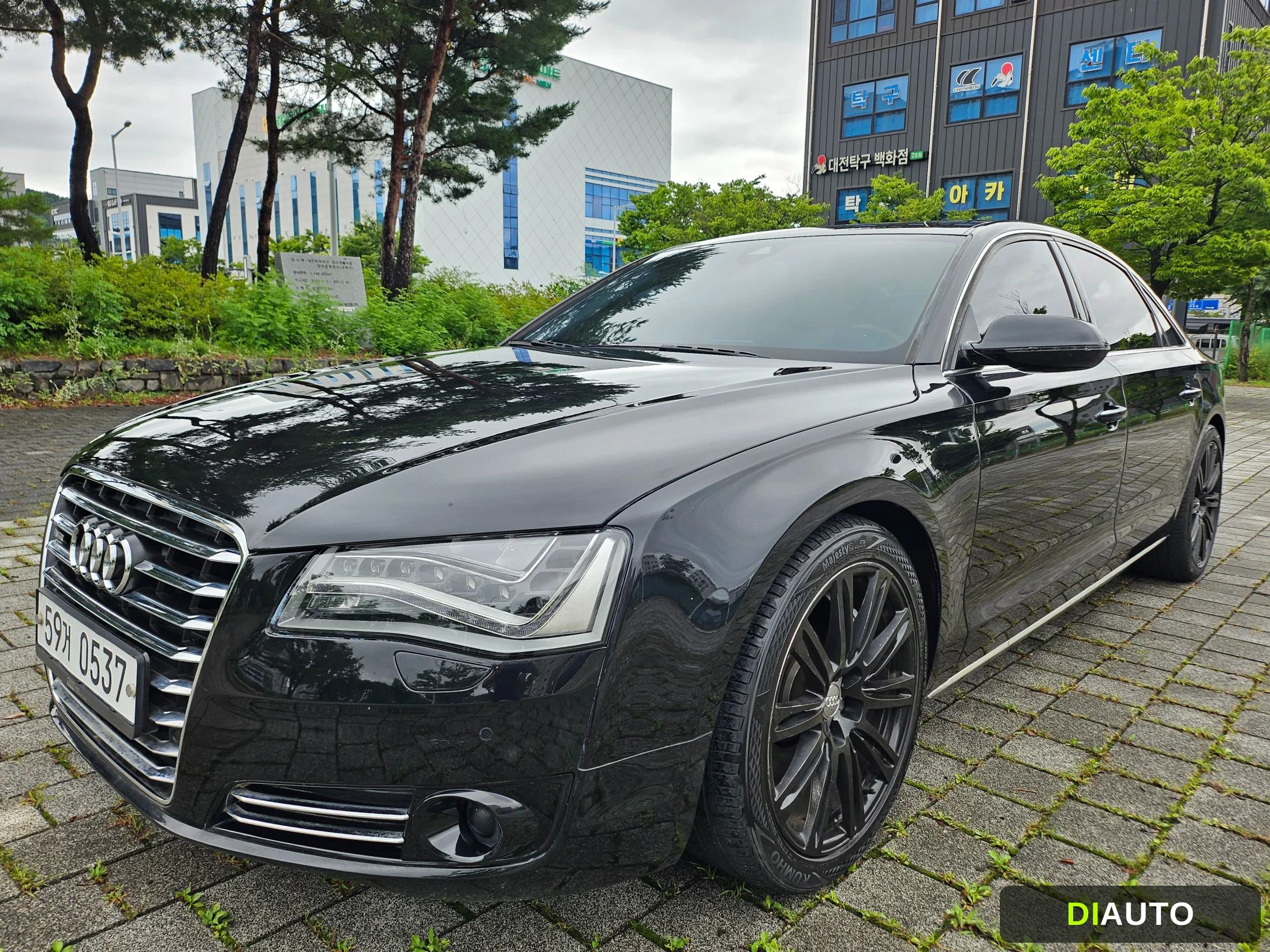 Audi A8