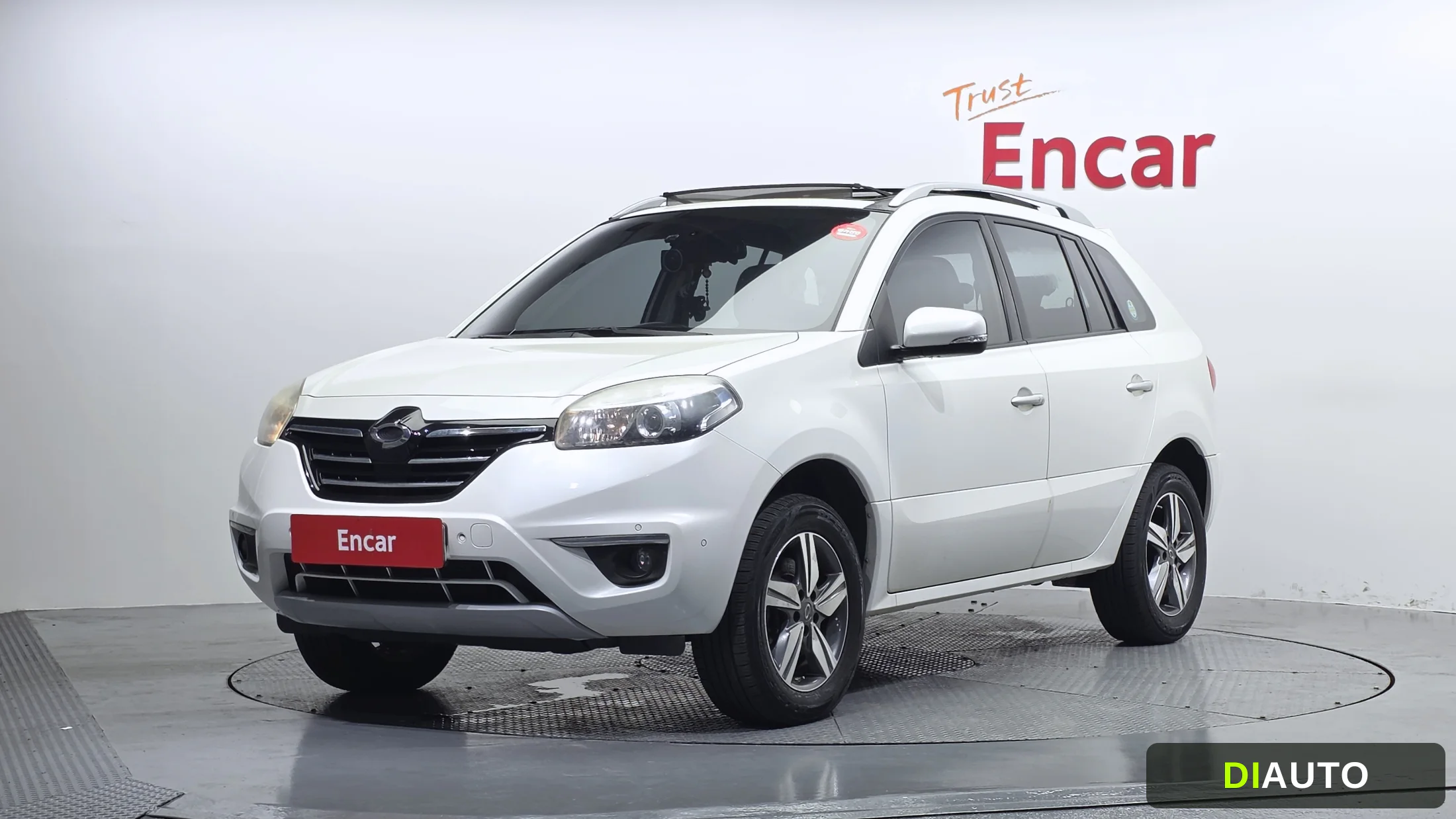 Renault-KoreaSamsung QM5 
