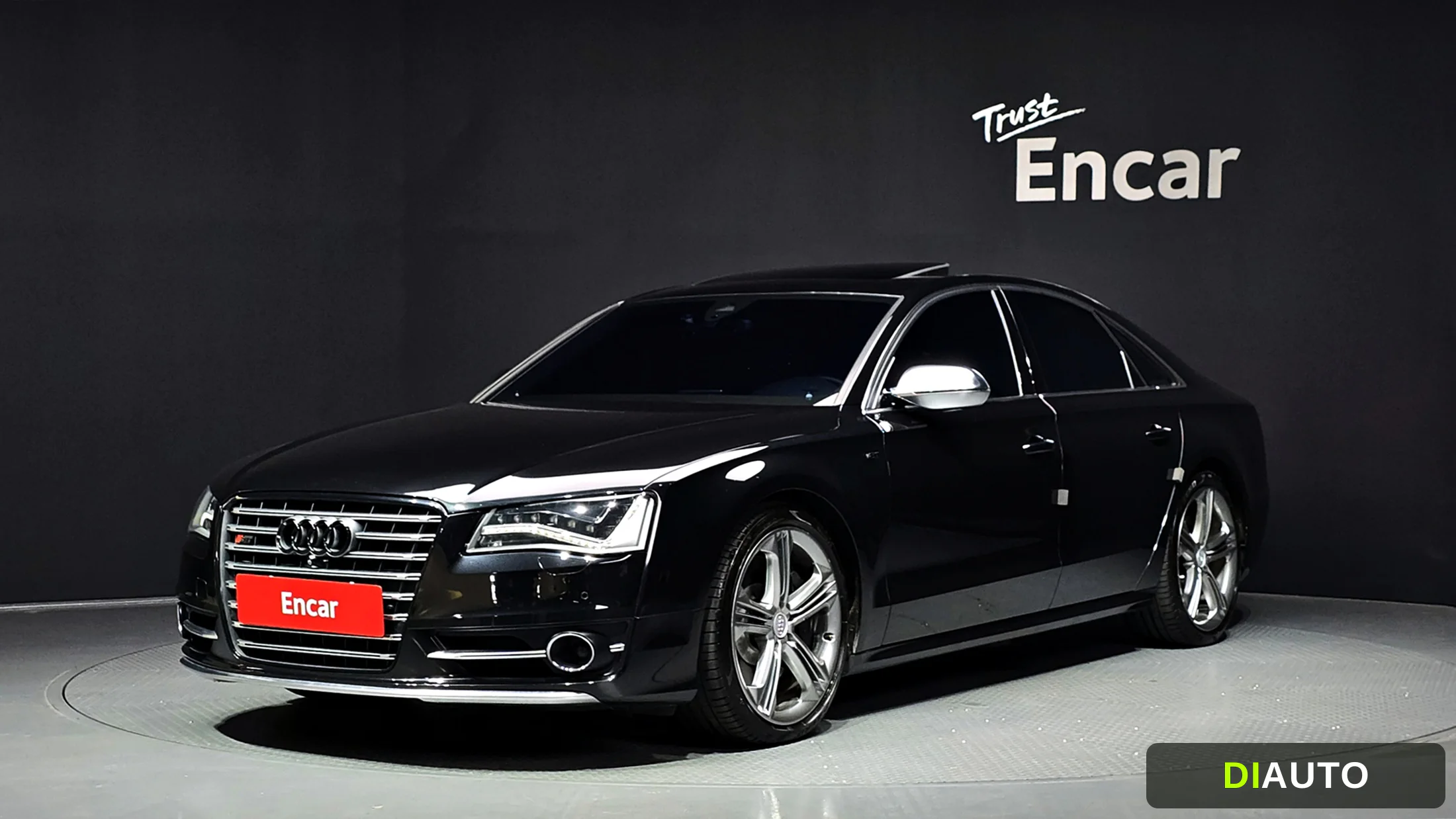 Audi S8