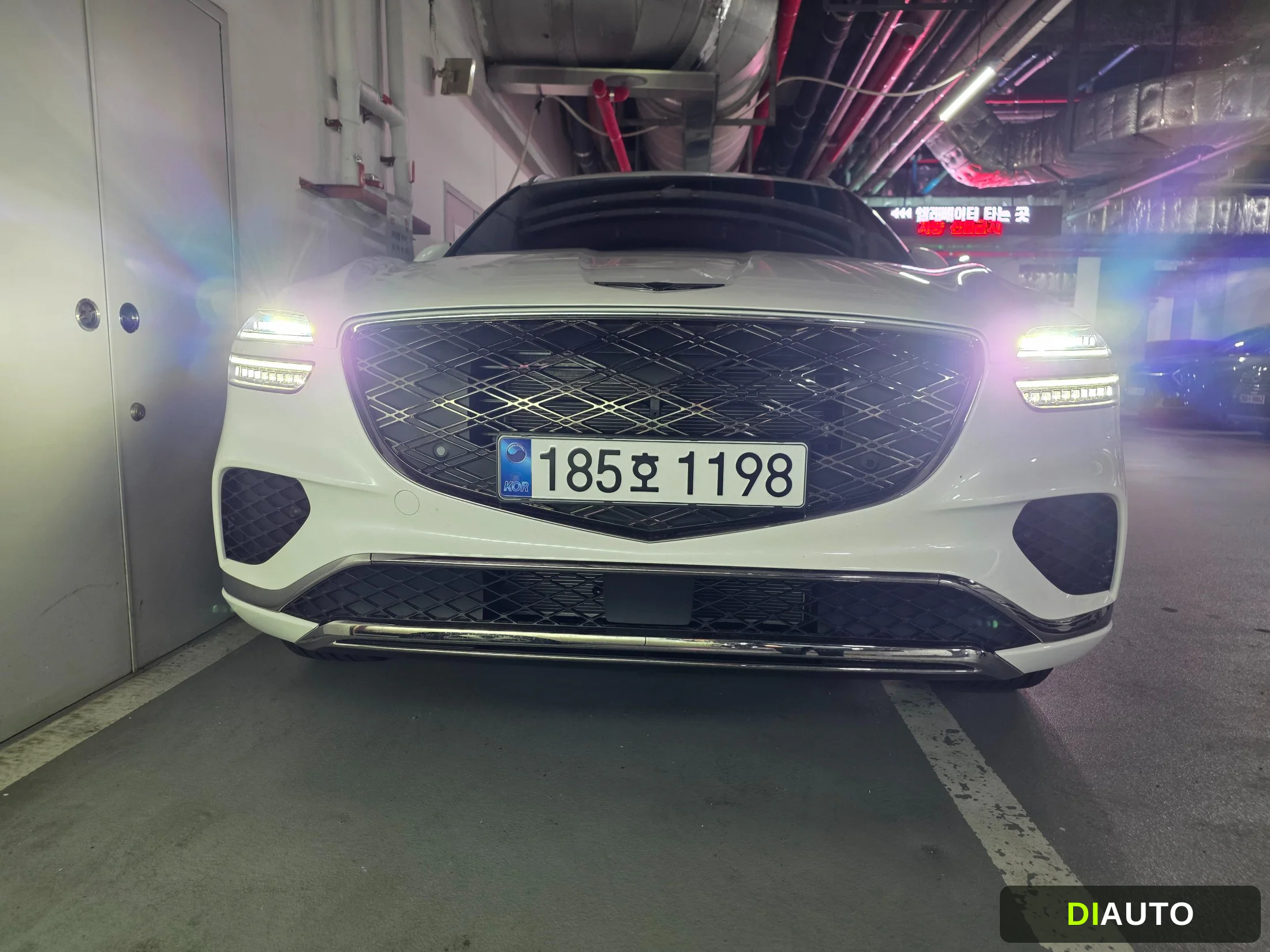 Genesis GV70