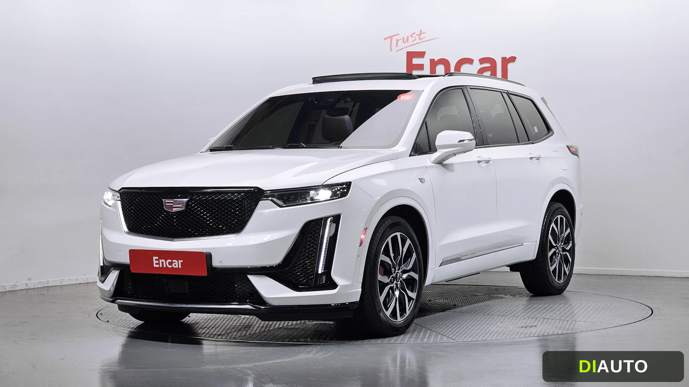 Cadillac XT6