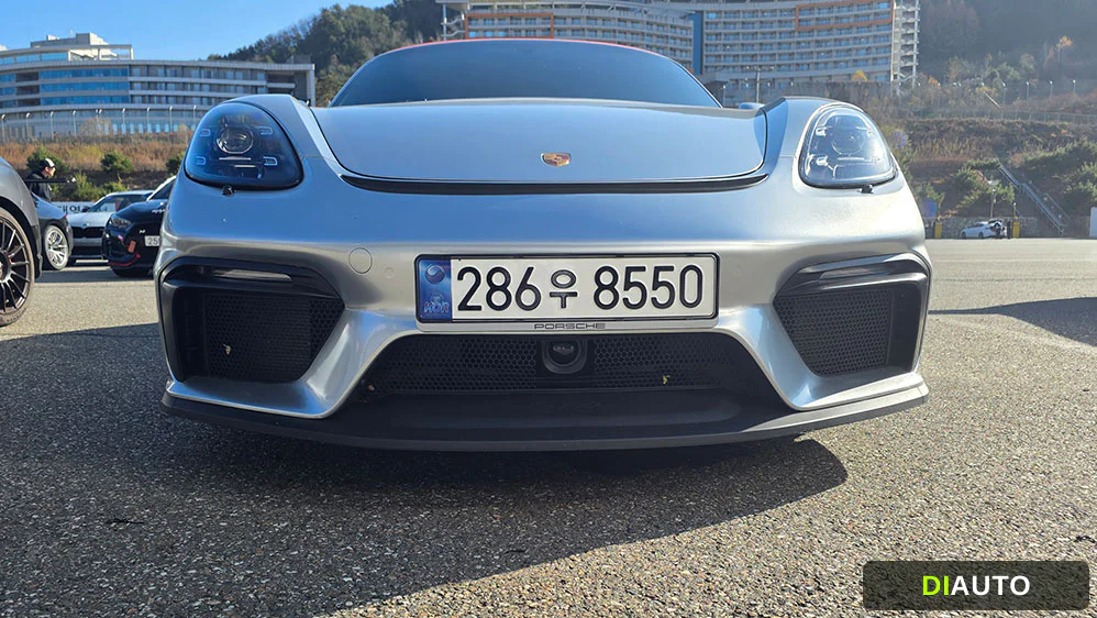 Porsche 718