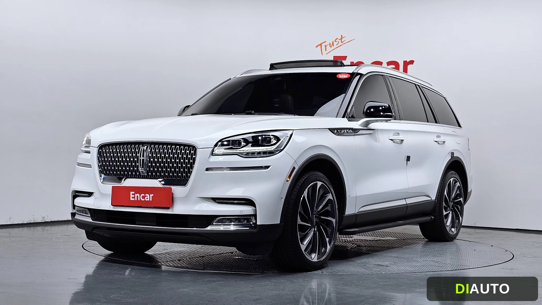 Lincoln Aviator