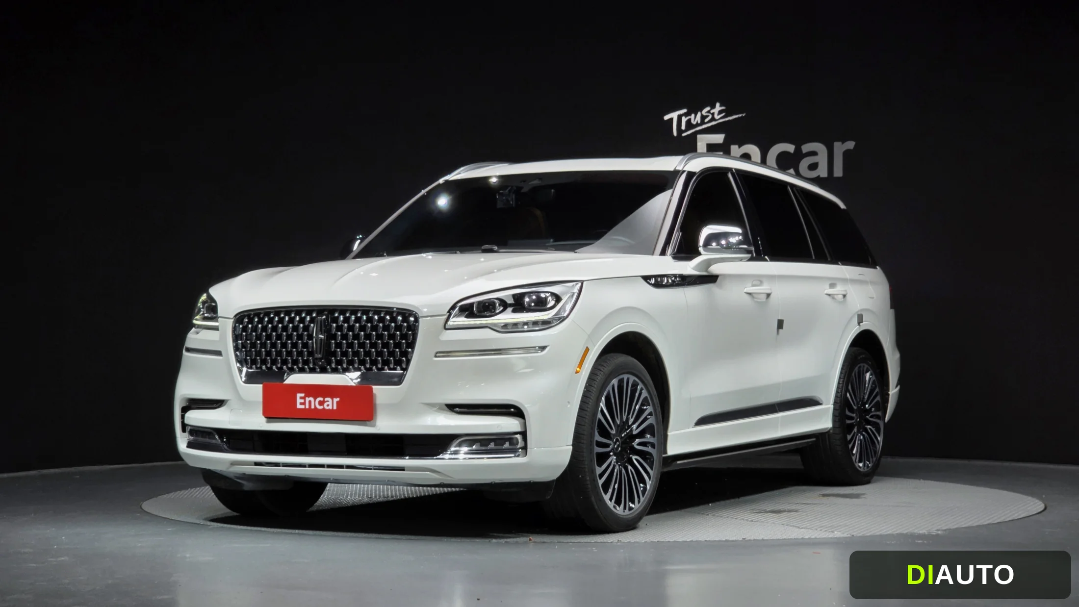 Lincoln Aviator