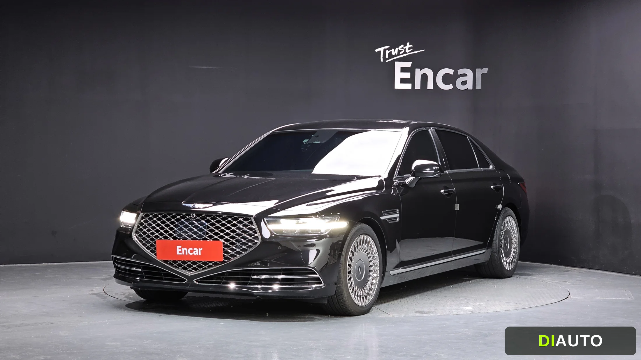 Genesis G90