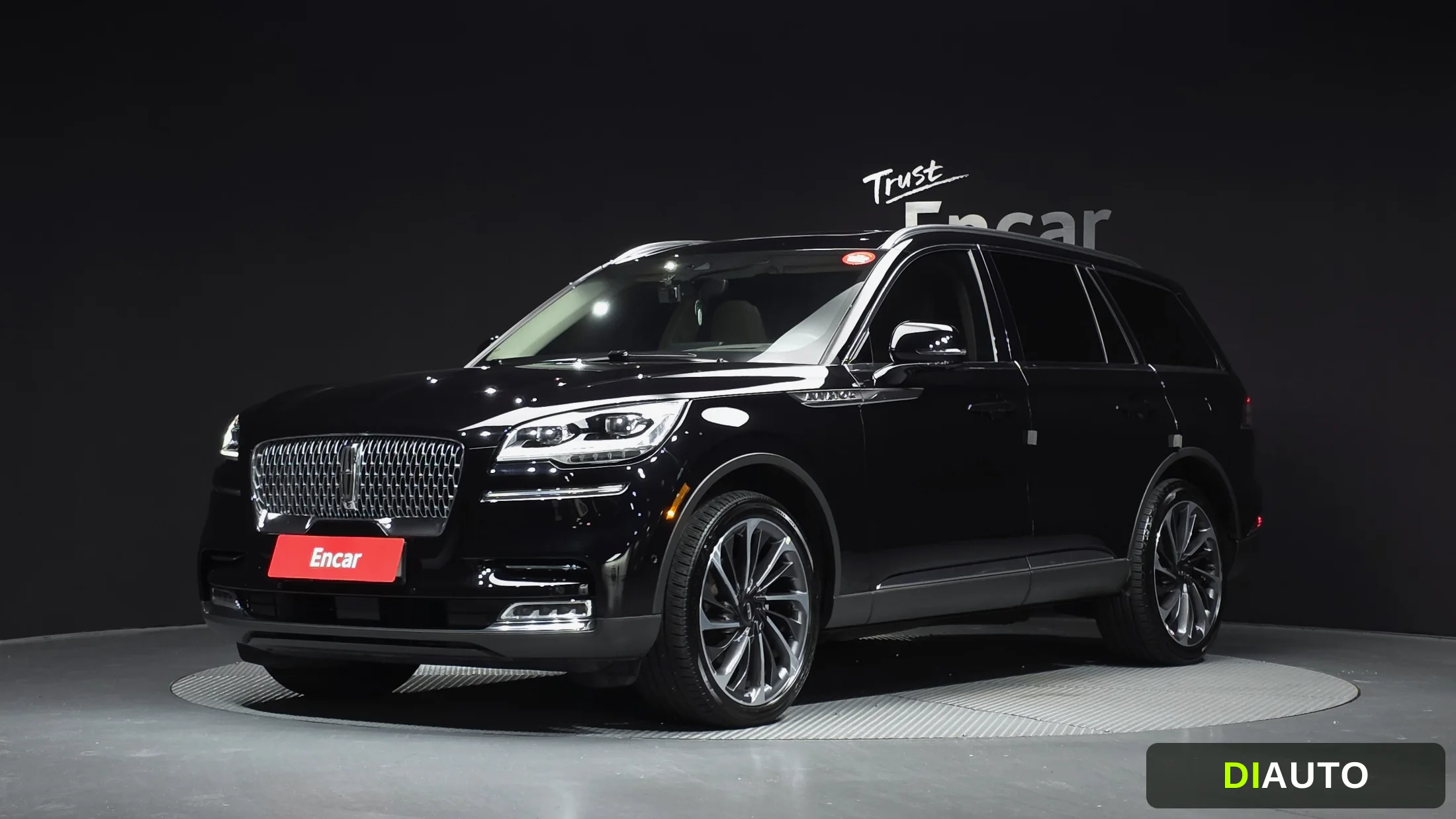 Lincoln Aviator