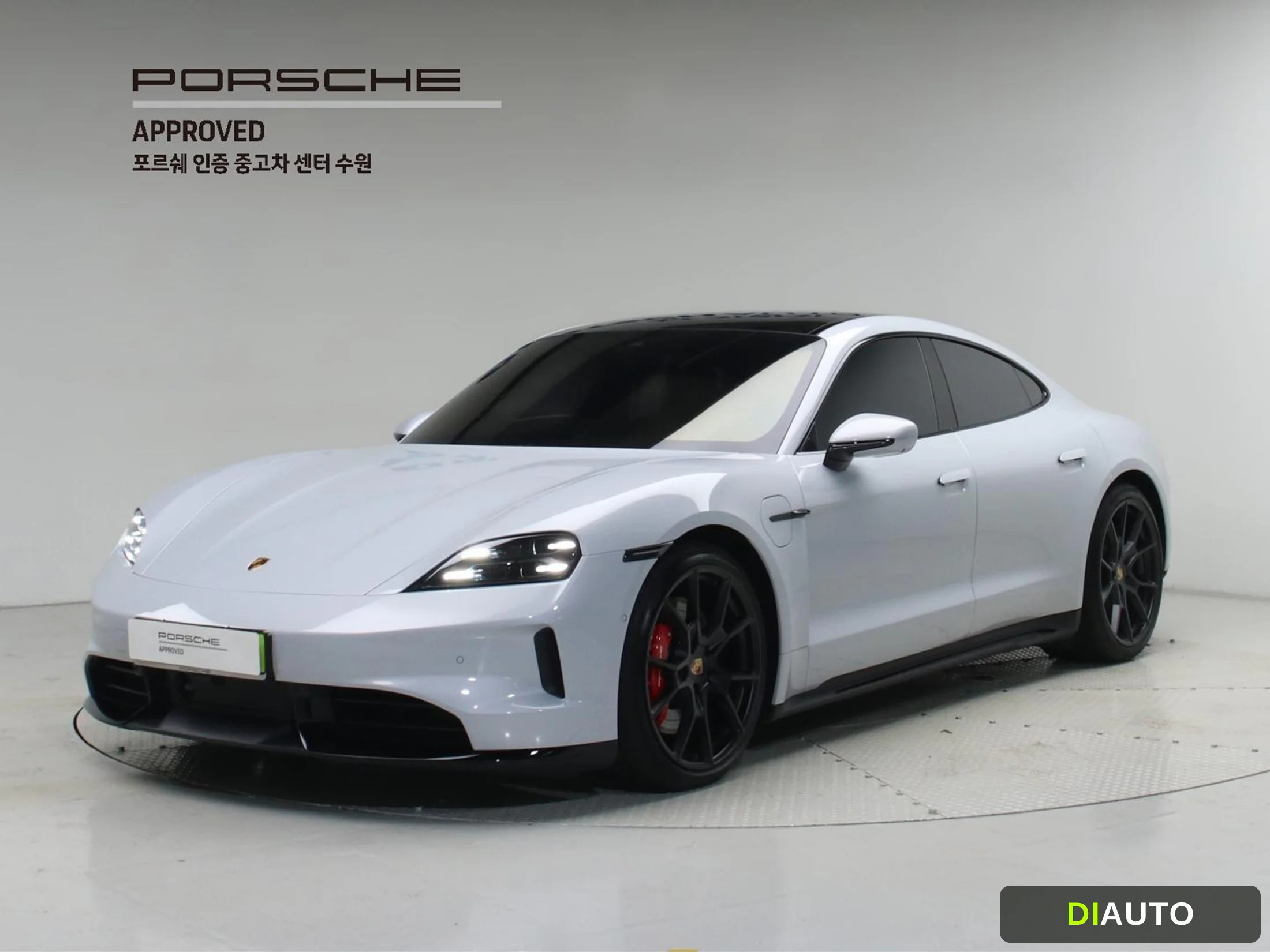 Porsche Taycan