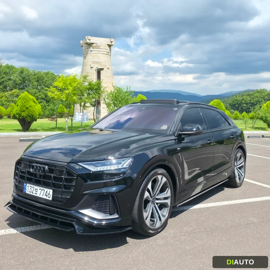 Audi Q8