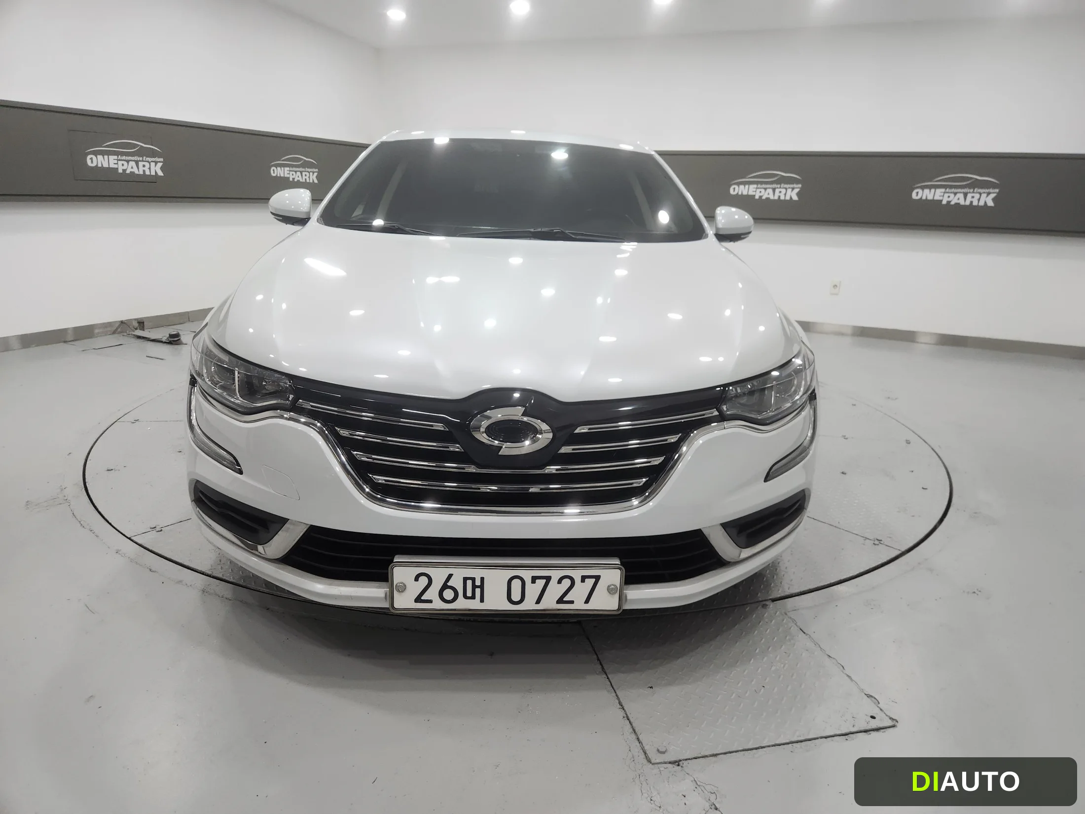 Renault-KoreaSamsung SM6