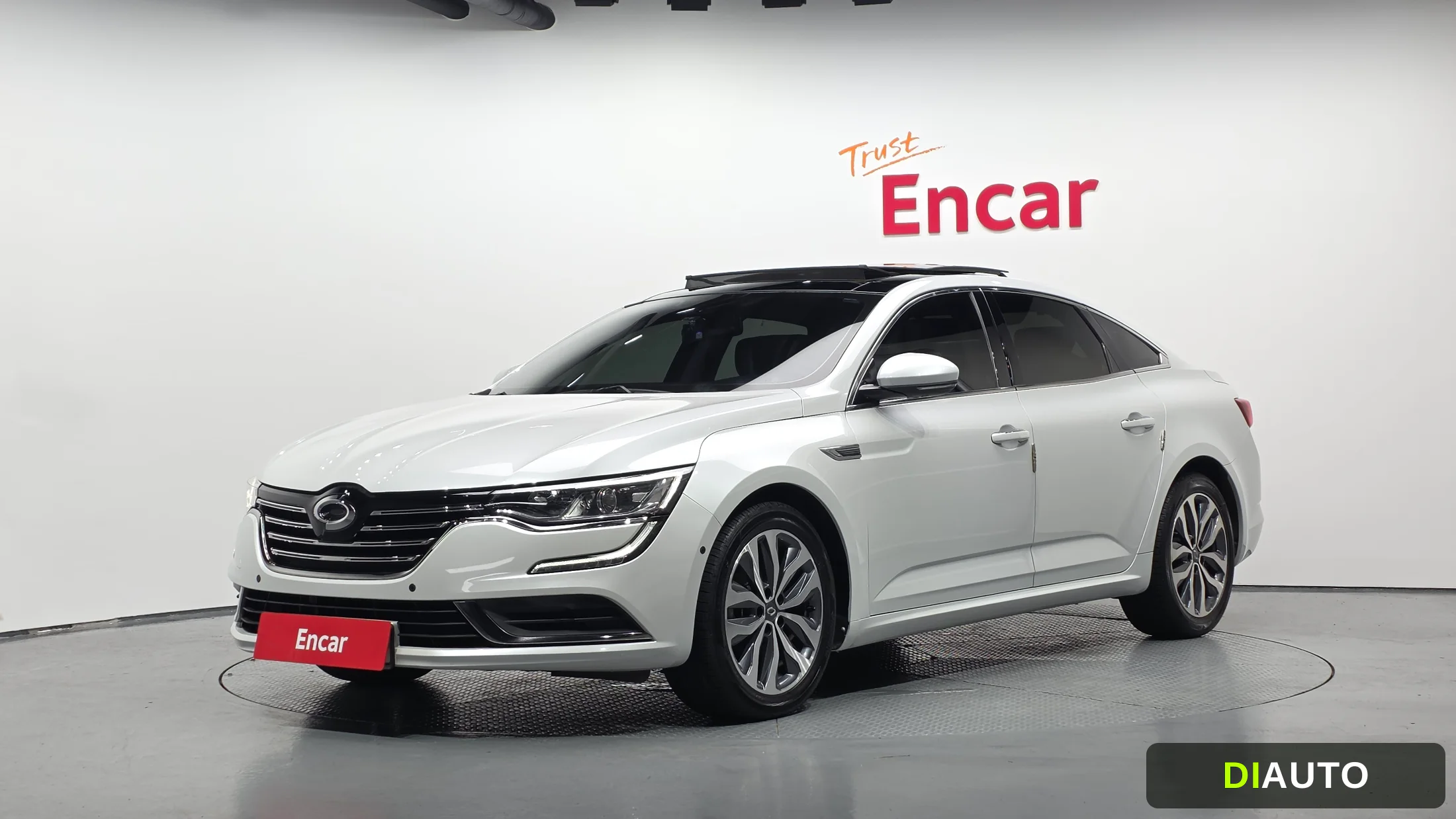 Renault-KoreaSamsung SM6