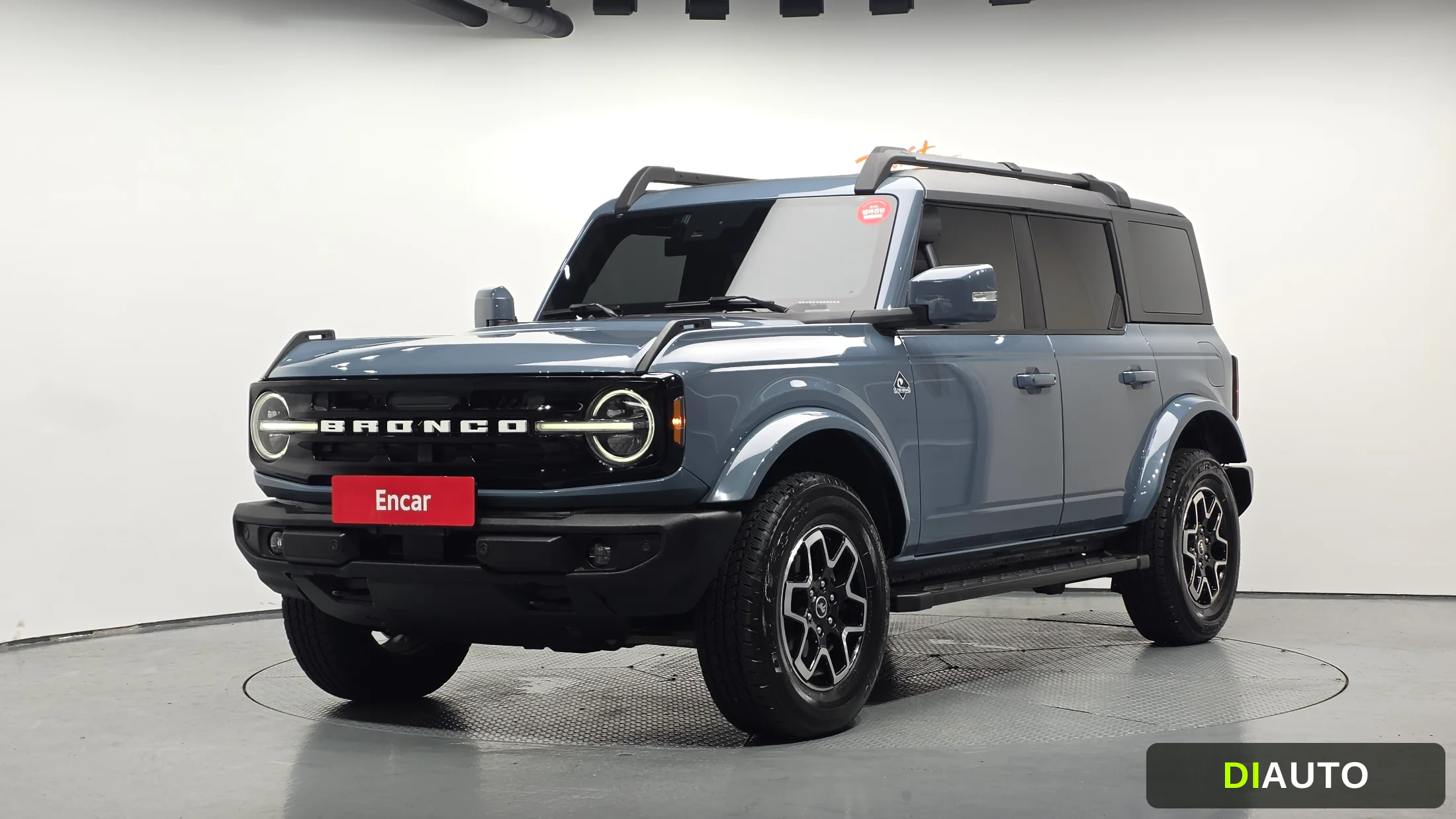 Ford Bronco