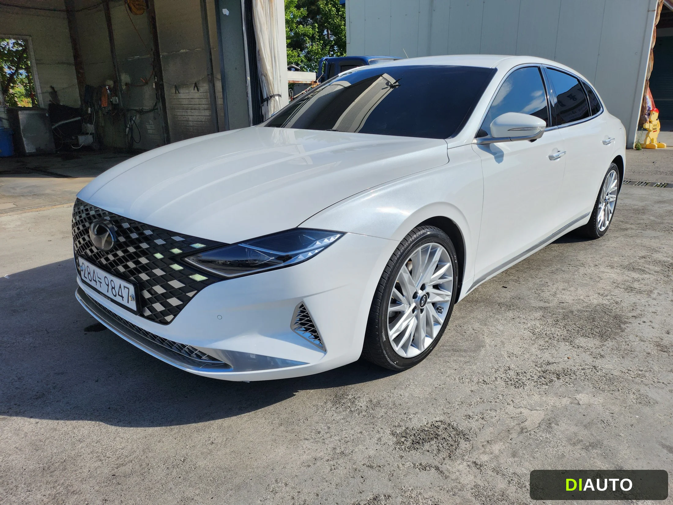 Hyundai Grandeur