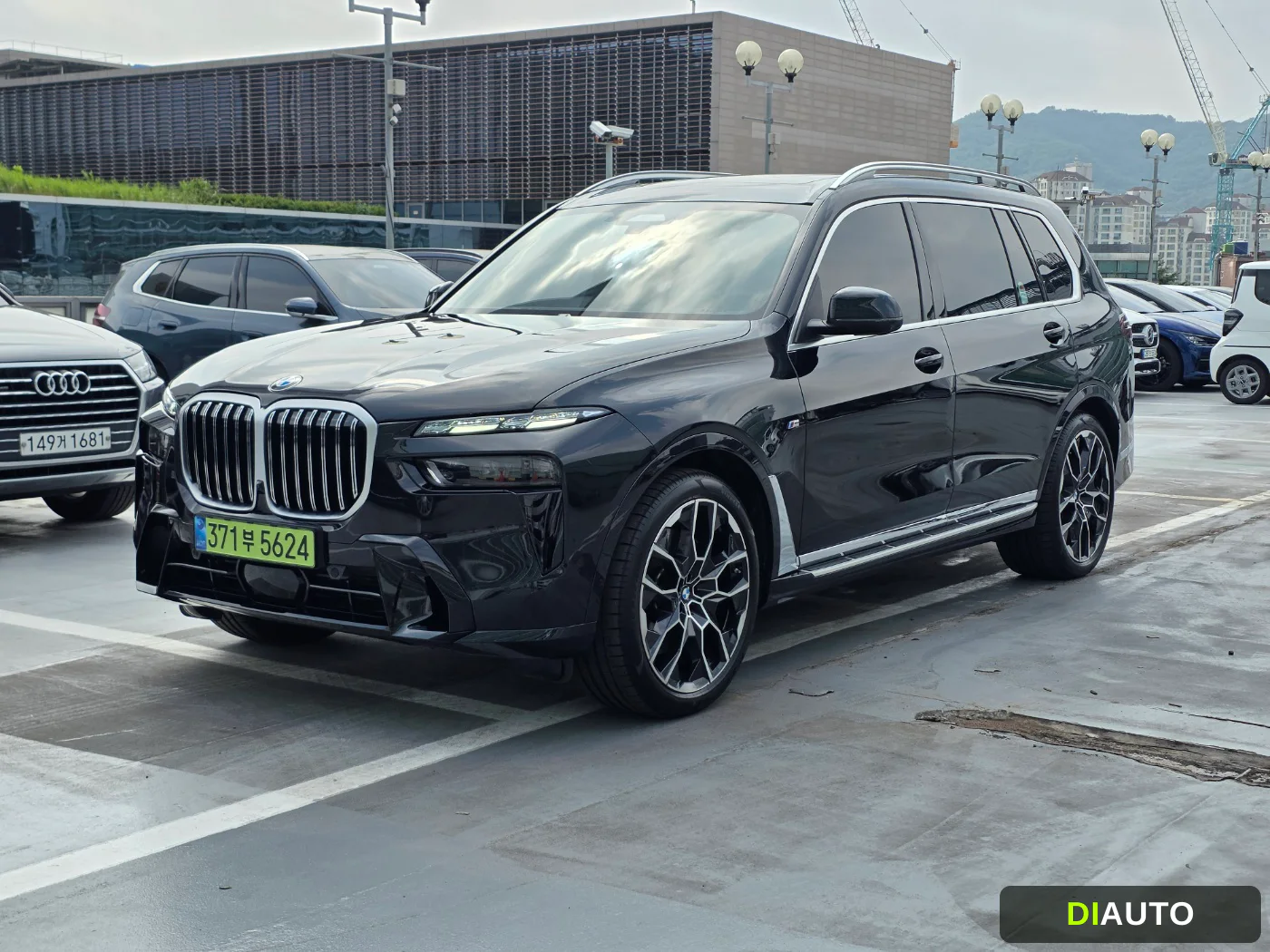 BMW X7