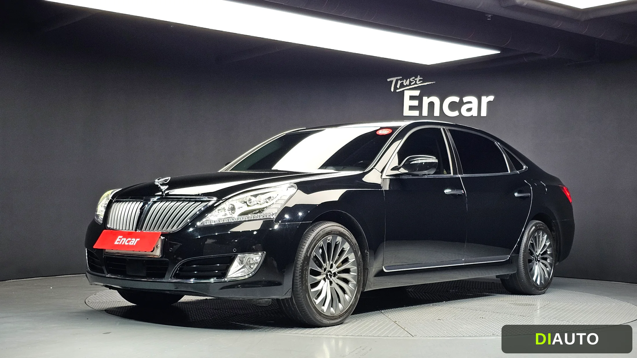 Hyundai Equus